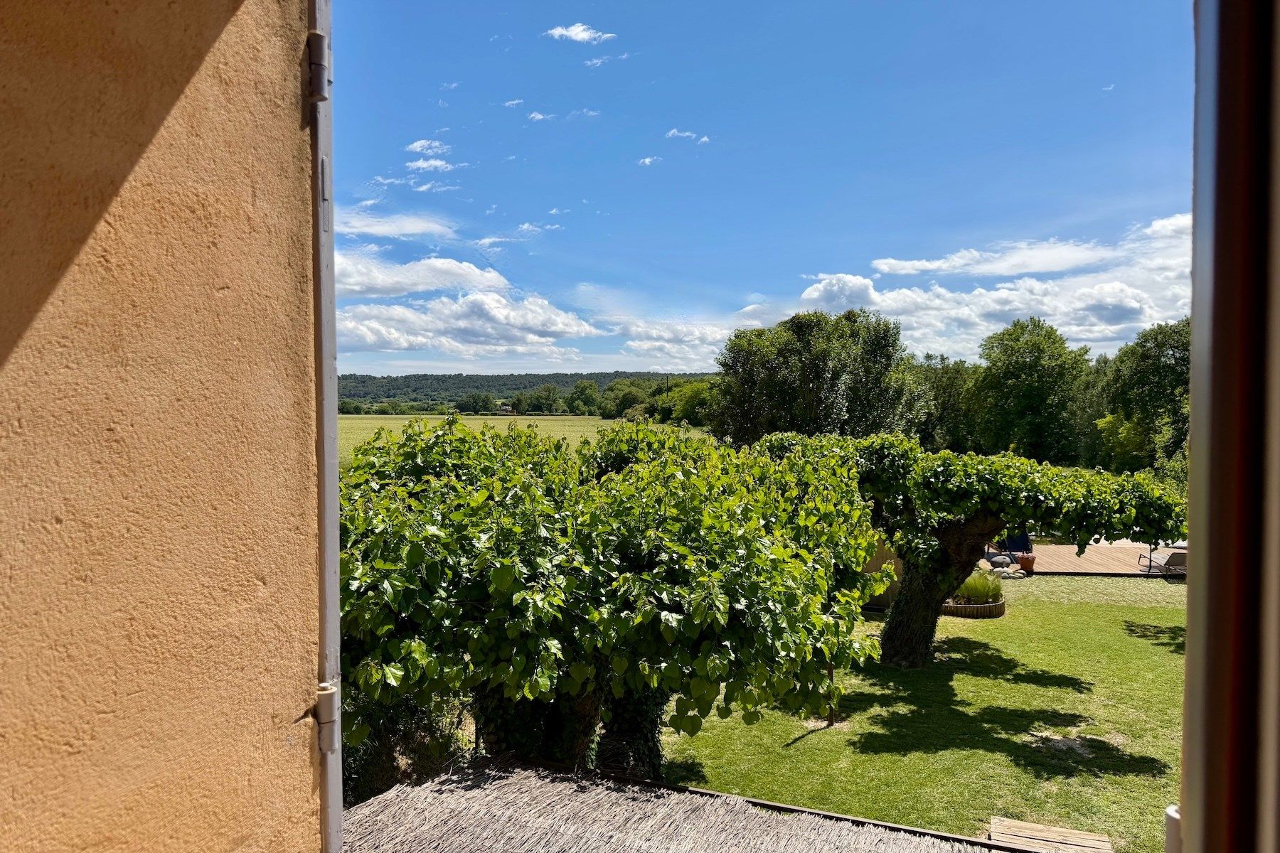 house 5 Rooms for sale on UZES (30700)