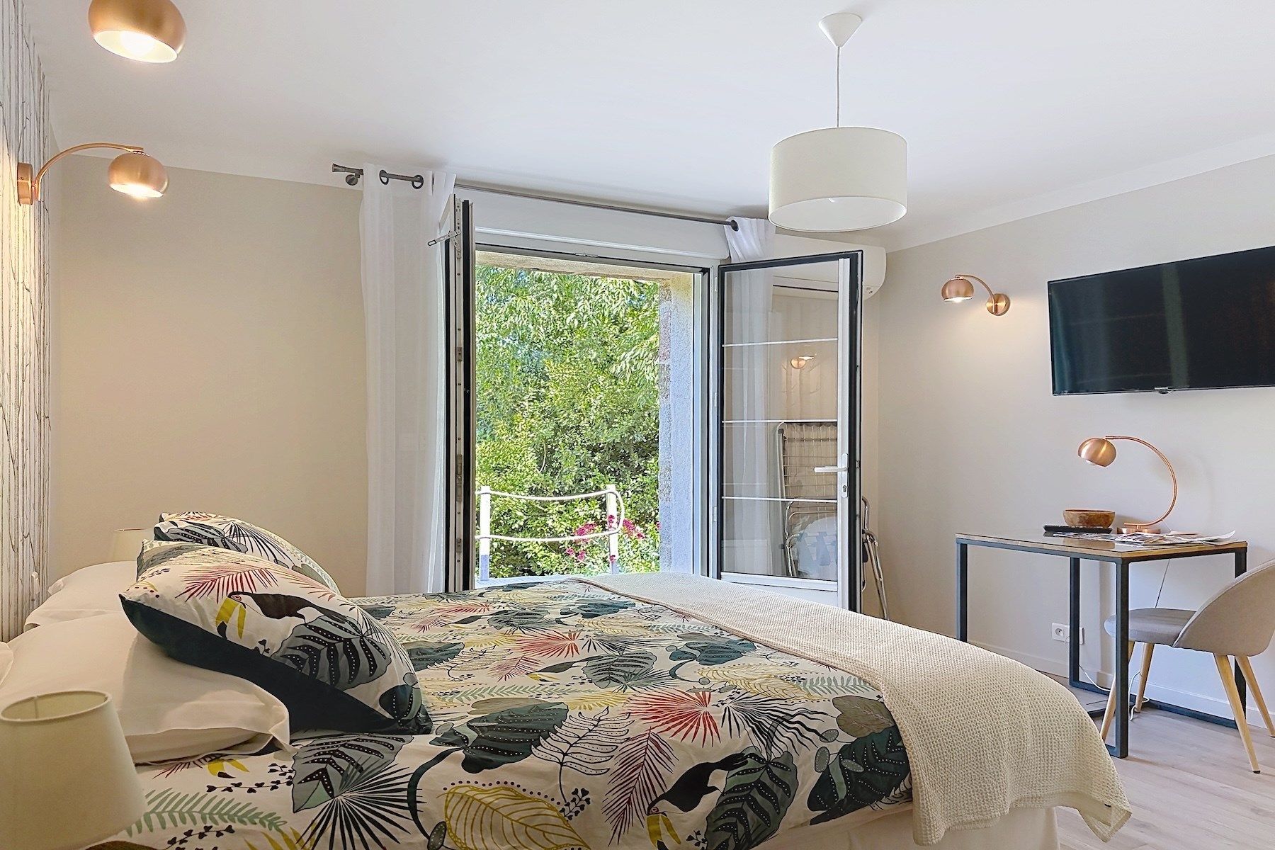 mas 13 Pièces en vente sur UZES (30700)