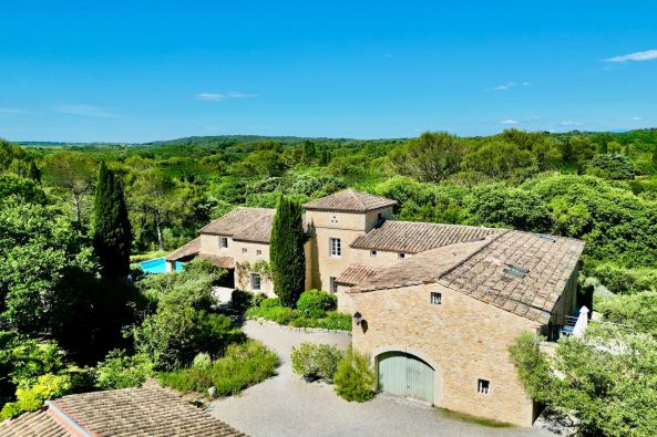 Sale Mas Uzès 13&nbsp;Rooms 397&nbsp;m²