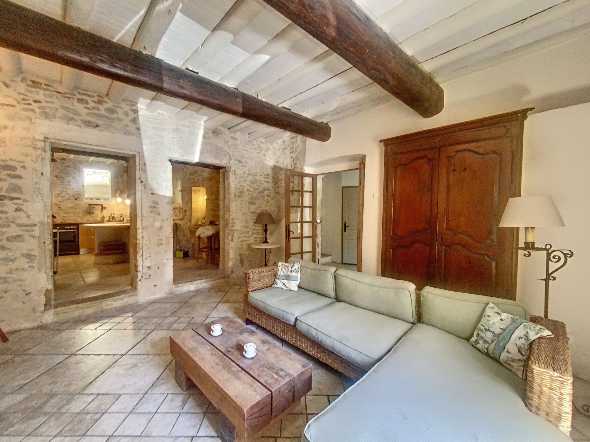 château 25 Pièces en vente sur UZES (30700)