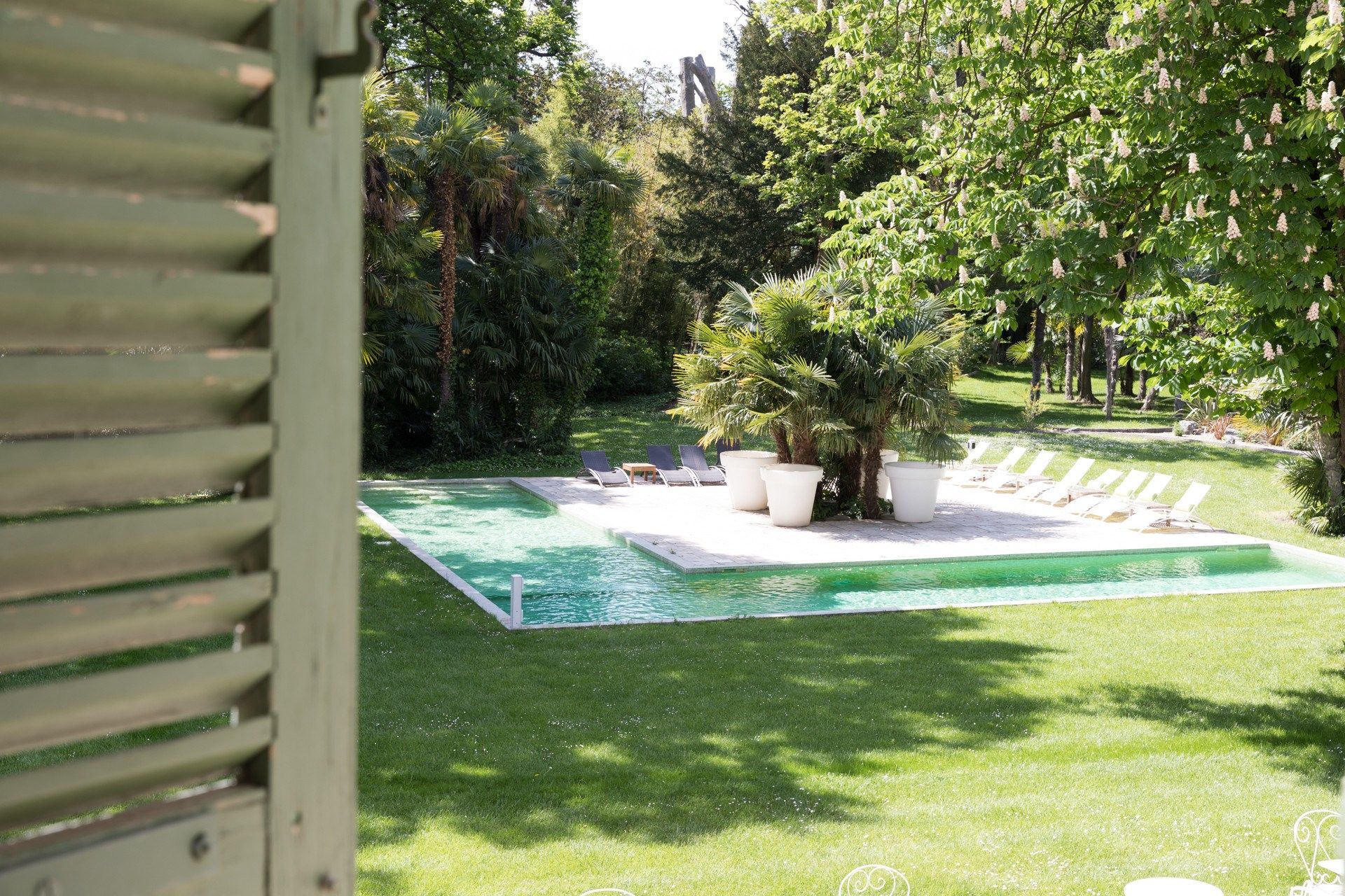 propriété 35 Pièces en vente sur NIMES (30000)