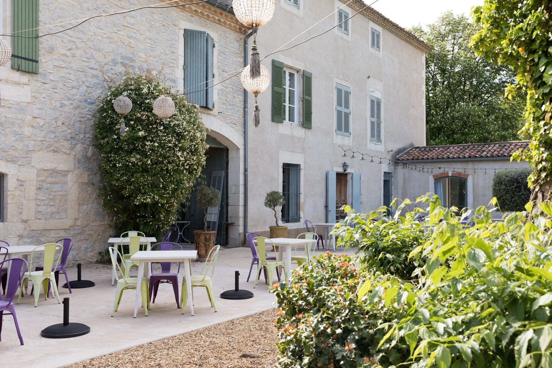 property 35 Rooms for sale on NIMES (30000)