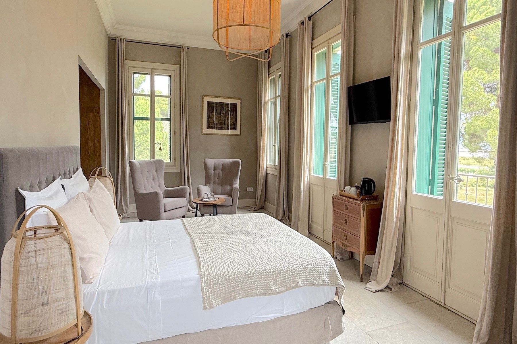 maison de maître 15 Pièces en vente sur AIGUES MORTES (30220)
