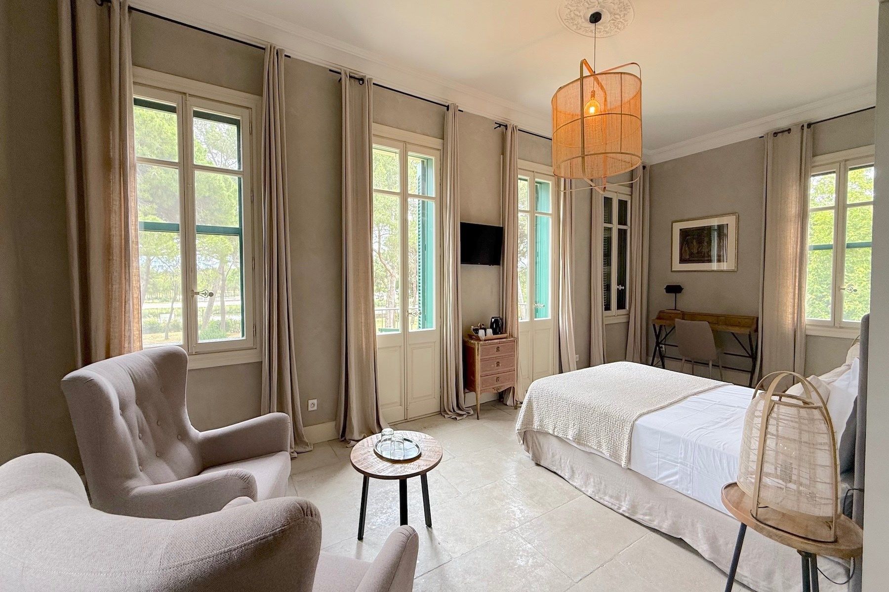 maison de maître 15 Pièces en vente sur AIGUES MORTES (30220)