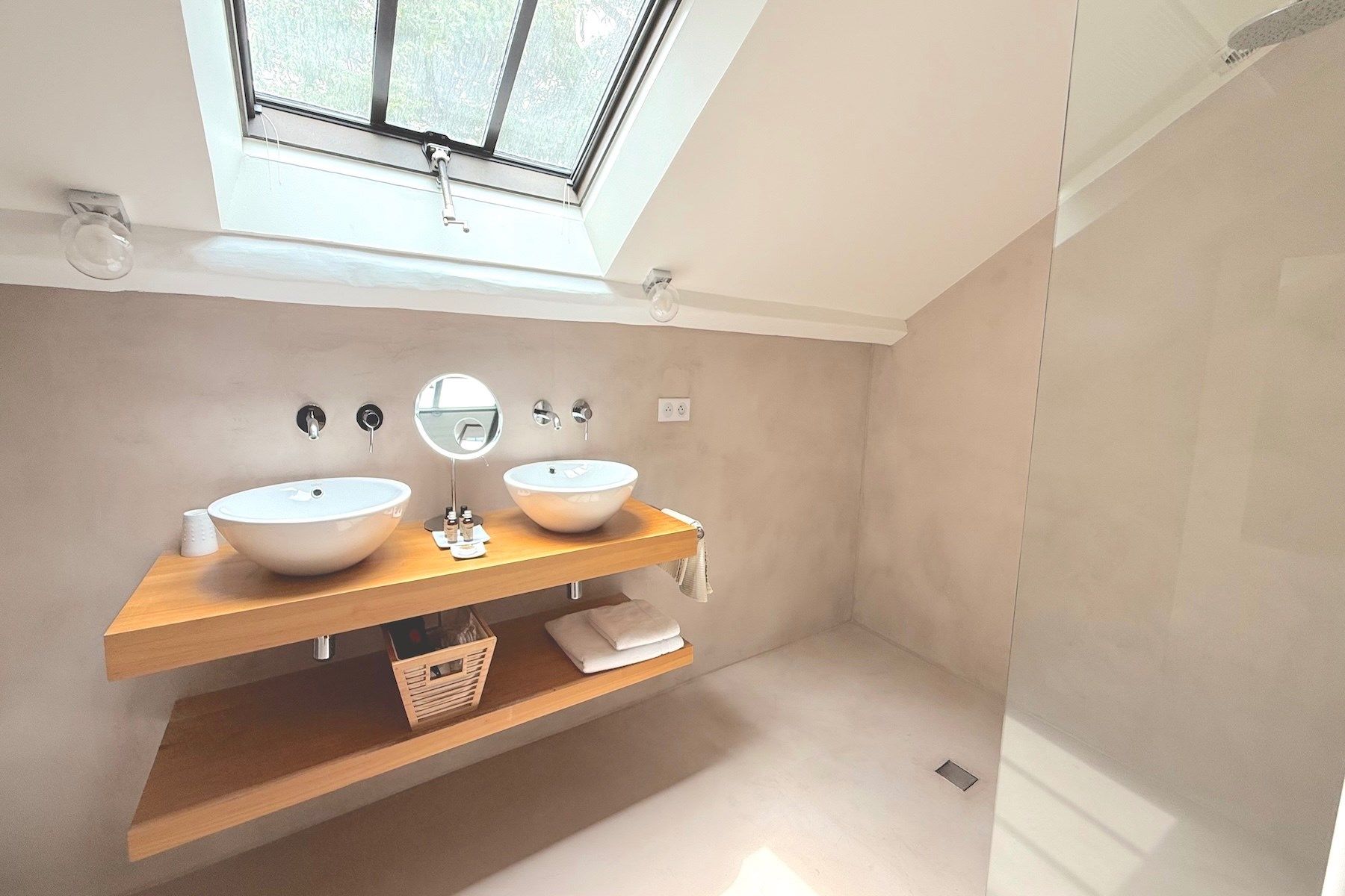 maison de maître 15 Pièces en vente sur AIGUES MORTES (30220)
