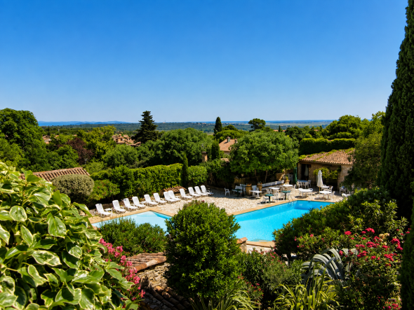 Sale House Uzès 44&nbsp;Rooms 2500&nbsp;m²