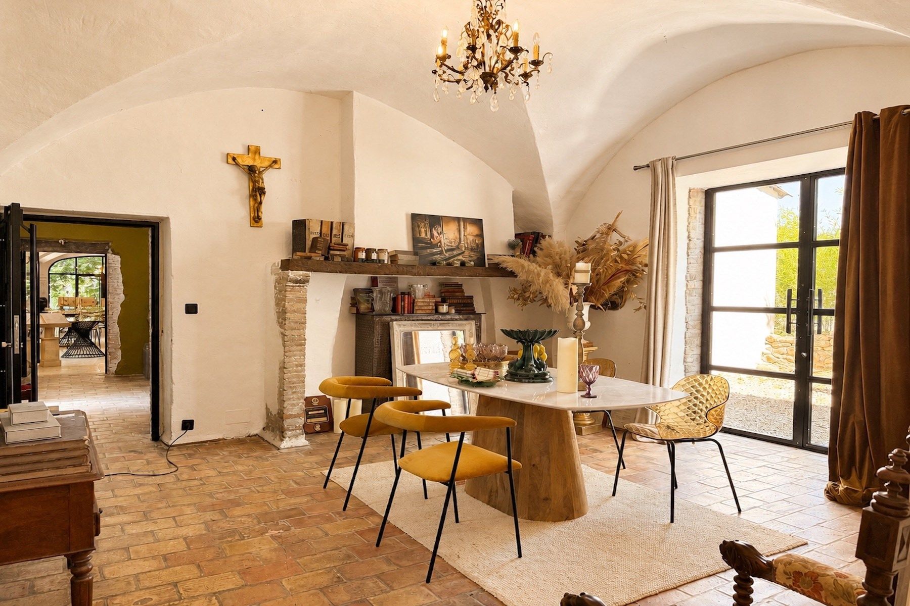 mas 13 Pièces en vente sur UZES (30700)