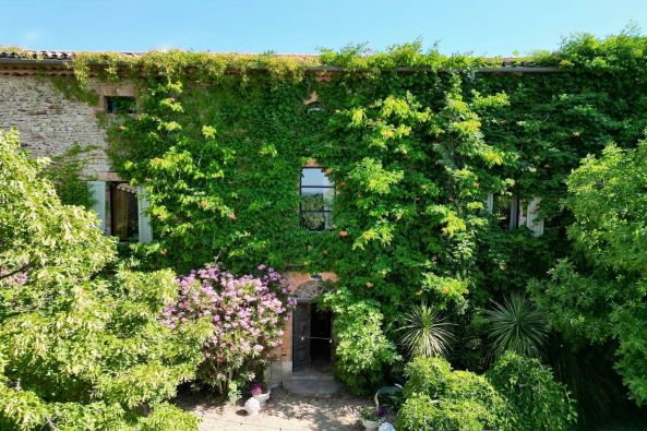 Sale Mas Uzès 13&nbsp;Rooms 601&nbsp;m²