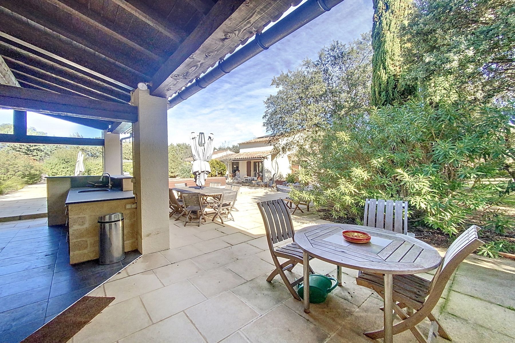 maison 6 Pièces en vente sur UZES (30700)