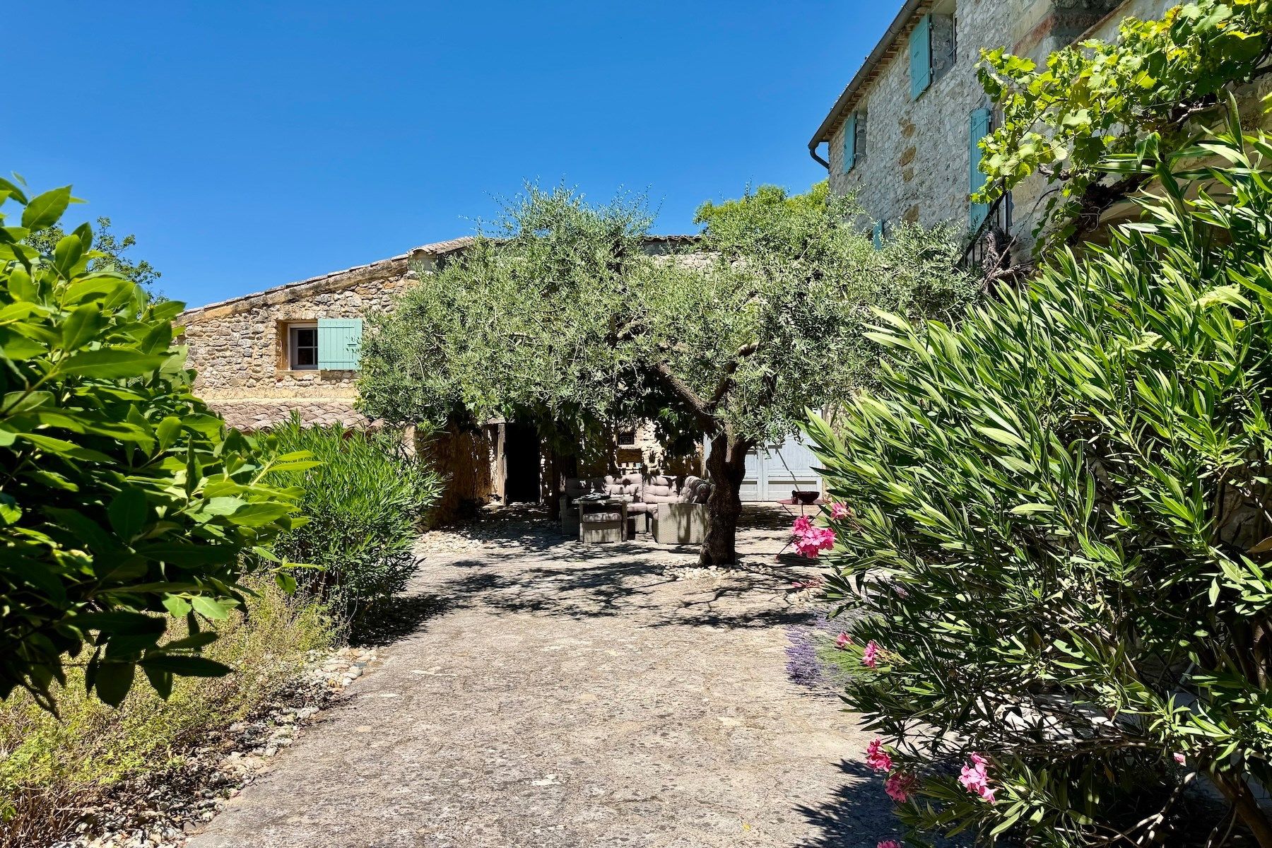 maison 9 Pièces en vente sur UZES (30700)