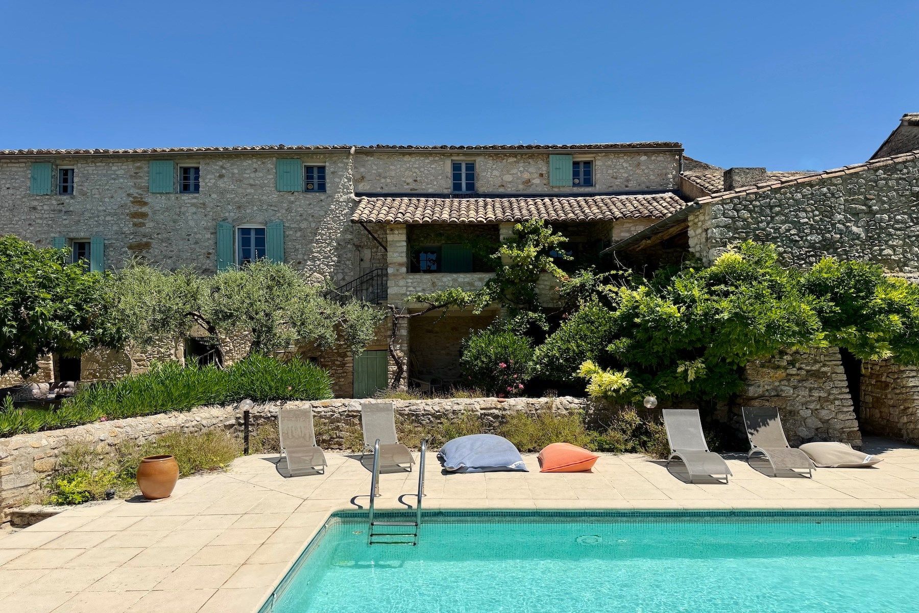 maison 9 Pièces en vente sur UZES (30700)