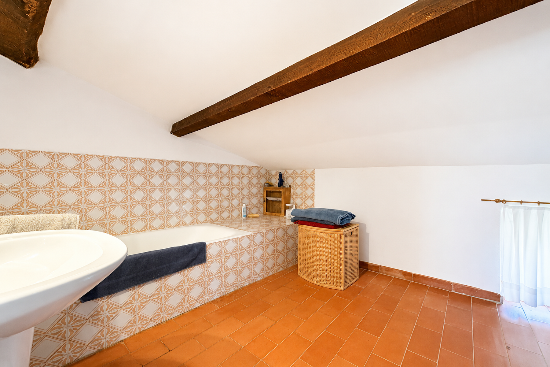 maison 9 Pièces en vente sur UZES (30700)
