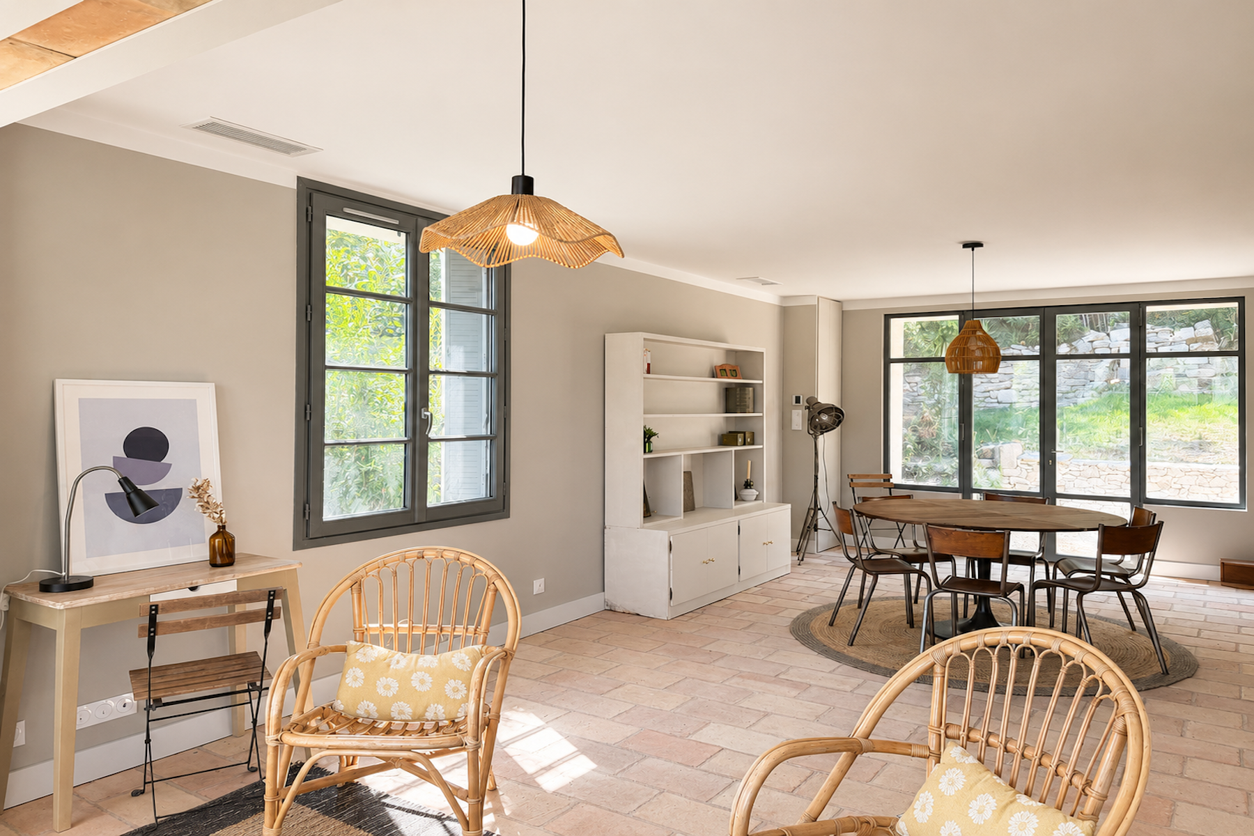 house 5 Rooms for sale on UZES (30700)