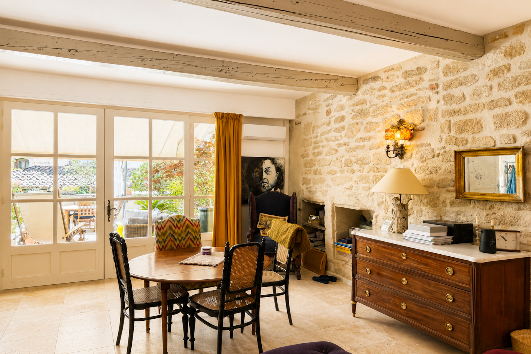 appartement 6 Pièces en vente sur UZES (30700)