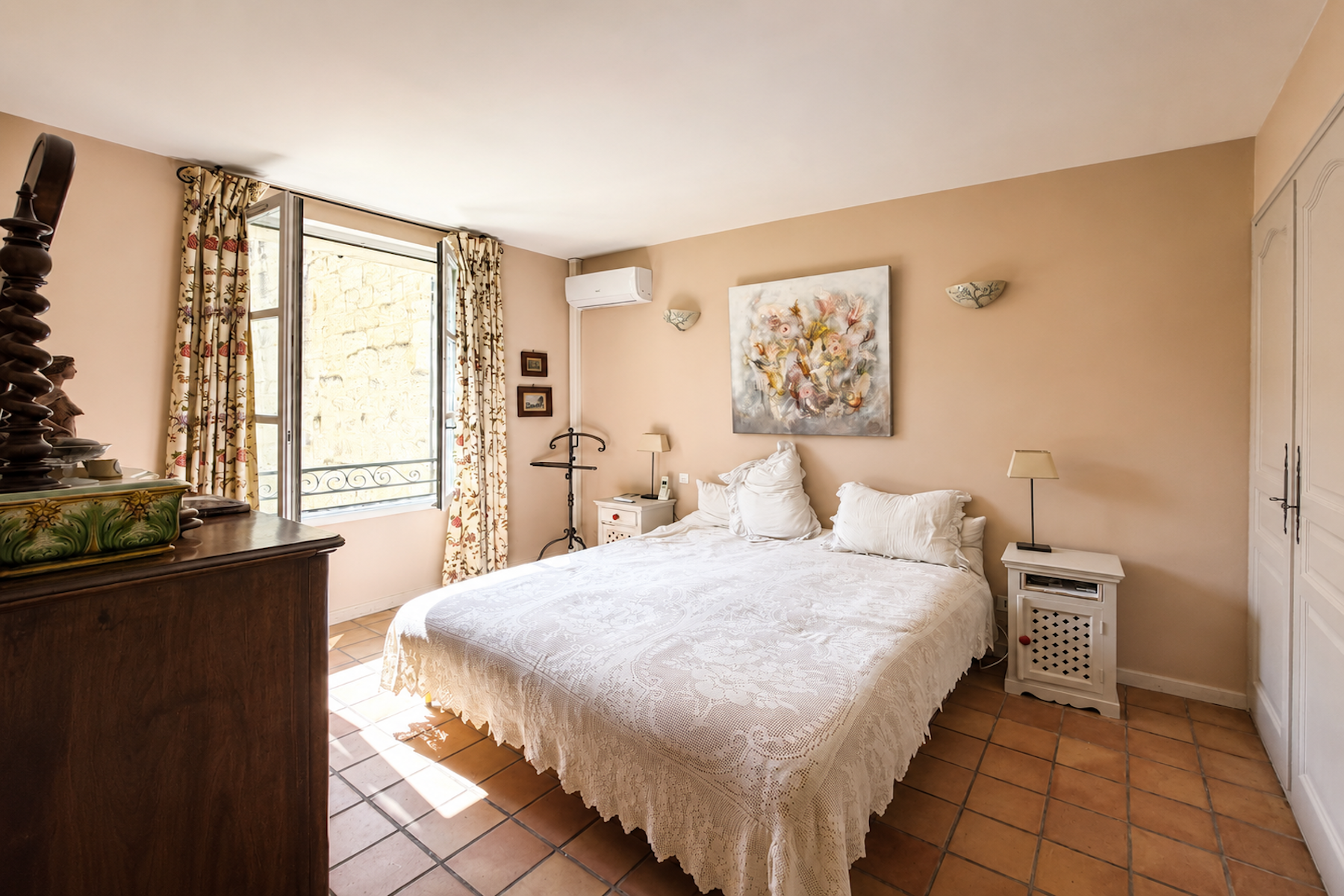 appartement 6 Pièces en vente sur UZES (30700)
