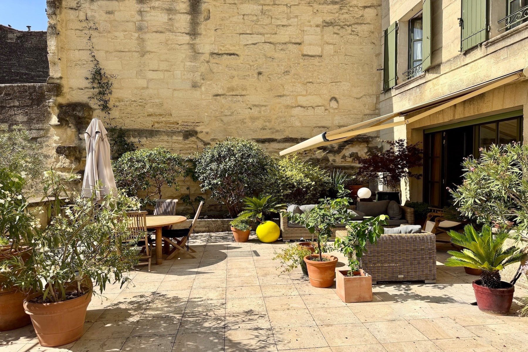 appartement 6 Pièces en vente sur UZES (30700)