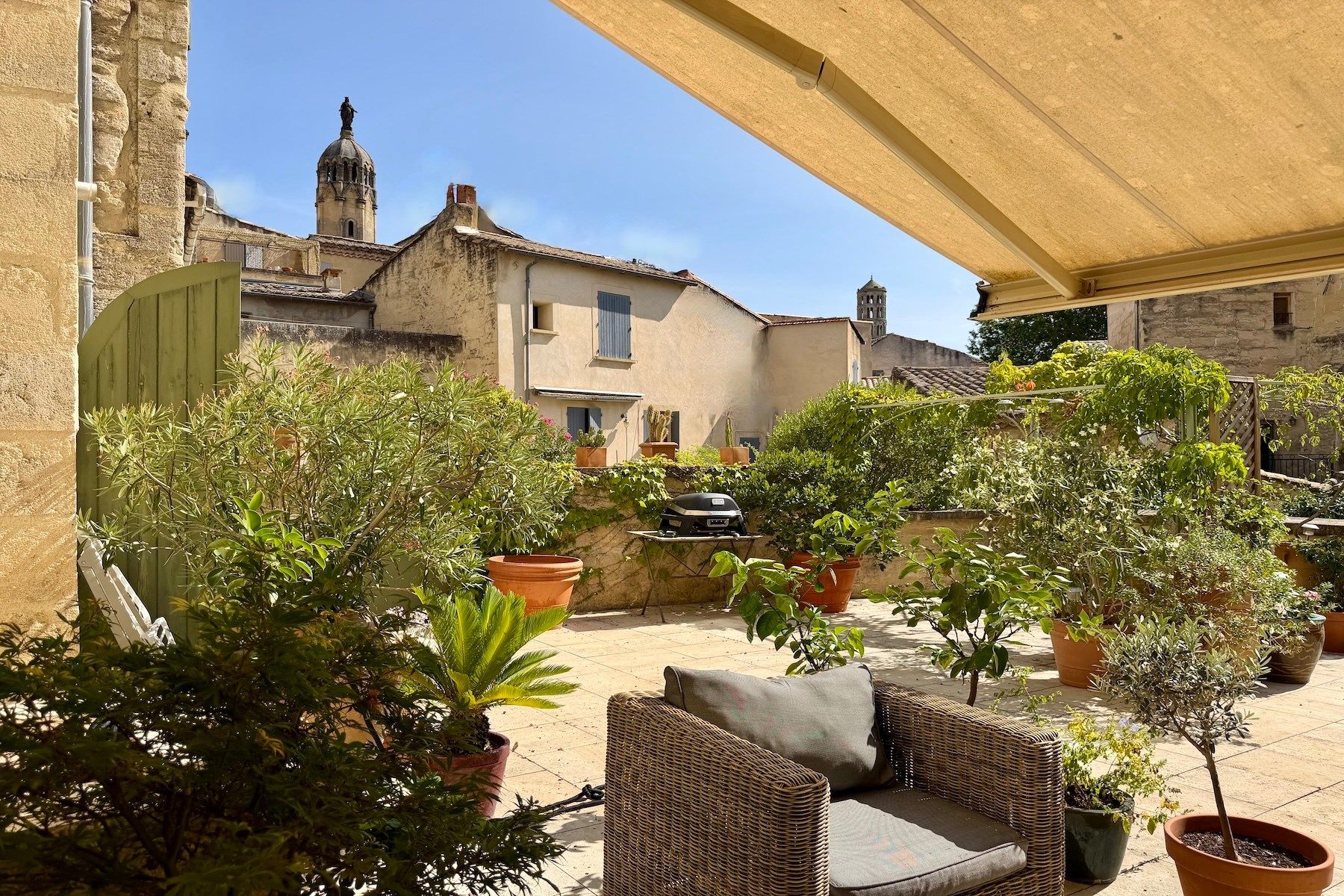 appartement 5 Pièces en vente sur UZES (30700)