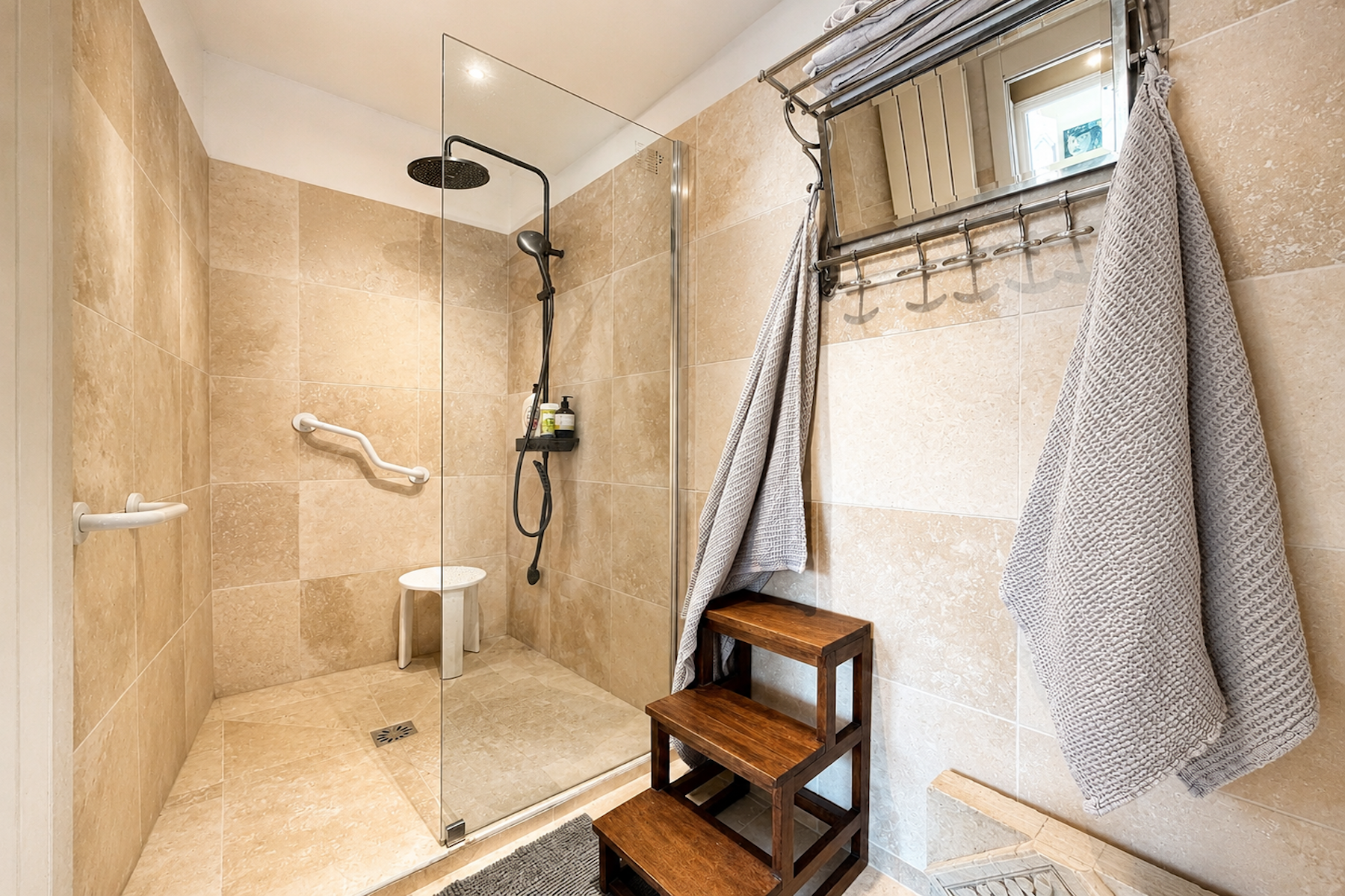 appartement 5 Pièces en vente sur UZES (30700)