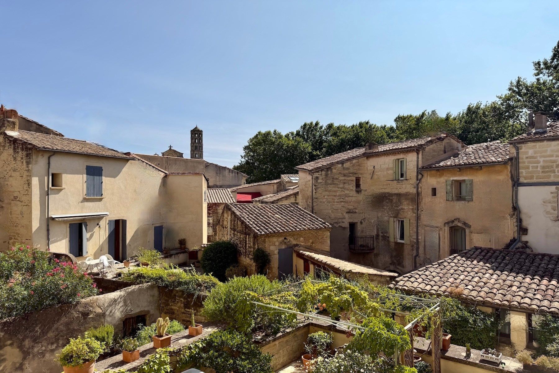 appartement 5 Pièces en vente sur UZES (30700)