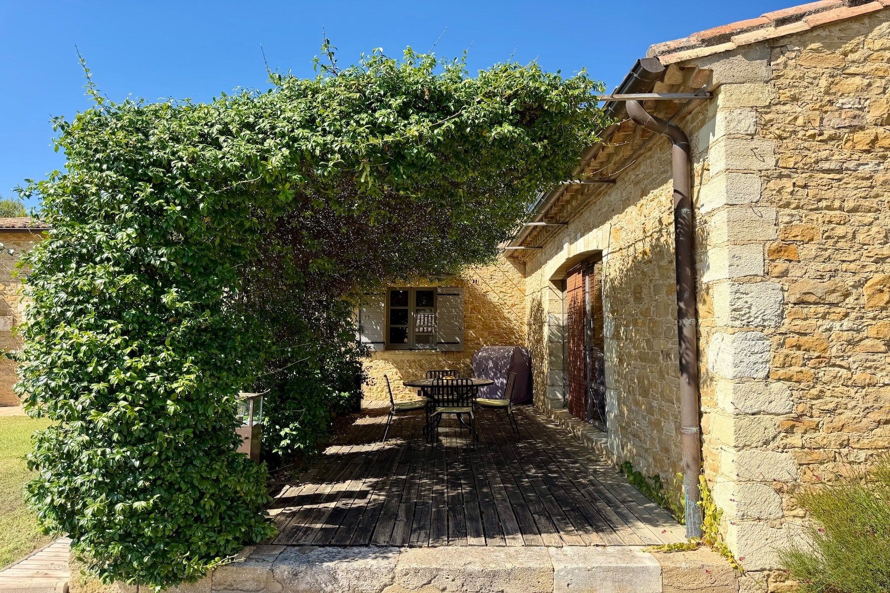 mas 9 Pièces en vente sur UZES (30700)