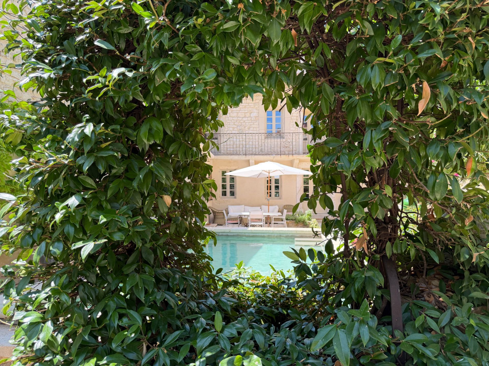 house 7 Rooms for sale on UZES (30700)