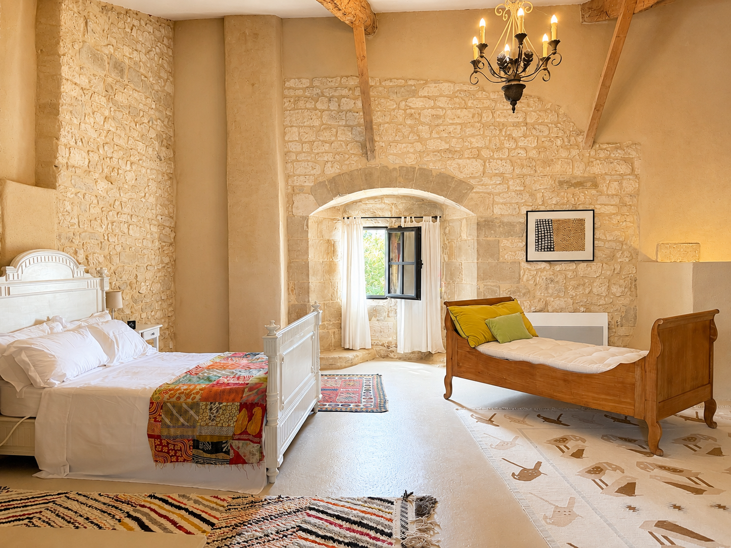 house 7 Rooms for sale on UZES (30700)
