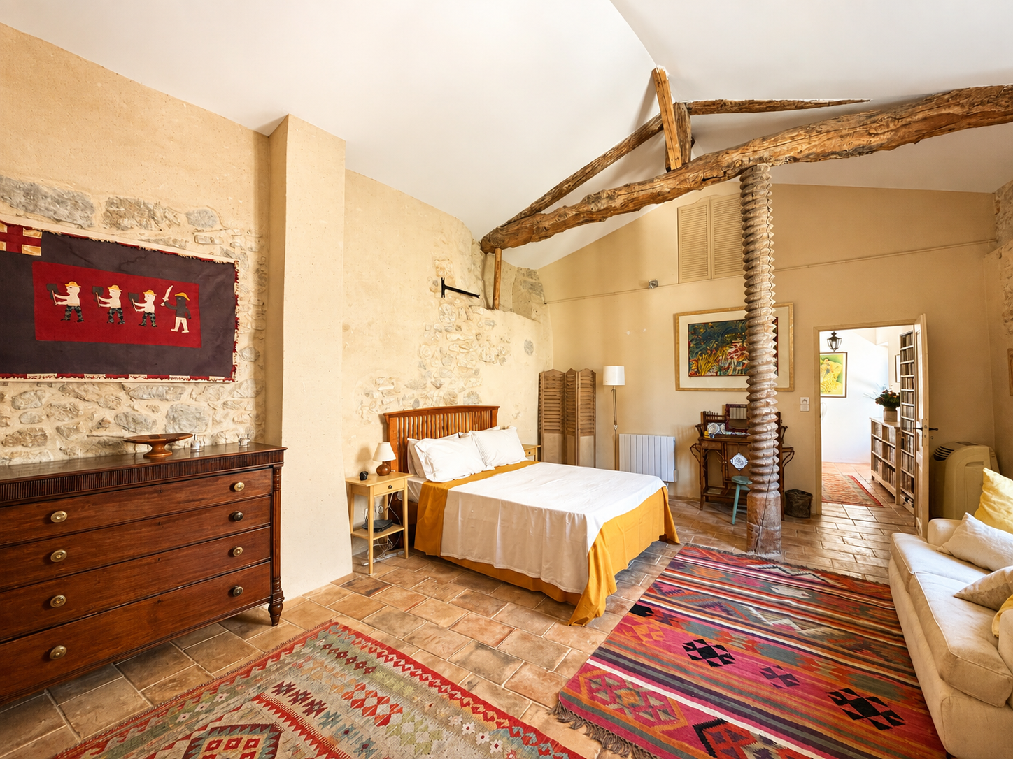 house 7 Rooms for sale on UZES (30700)