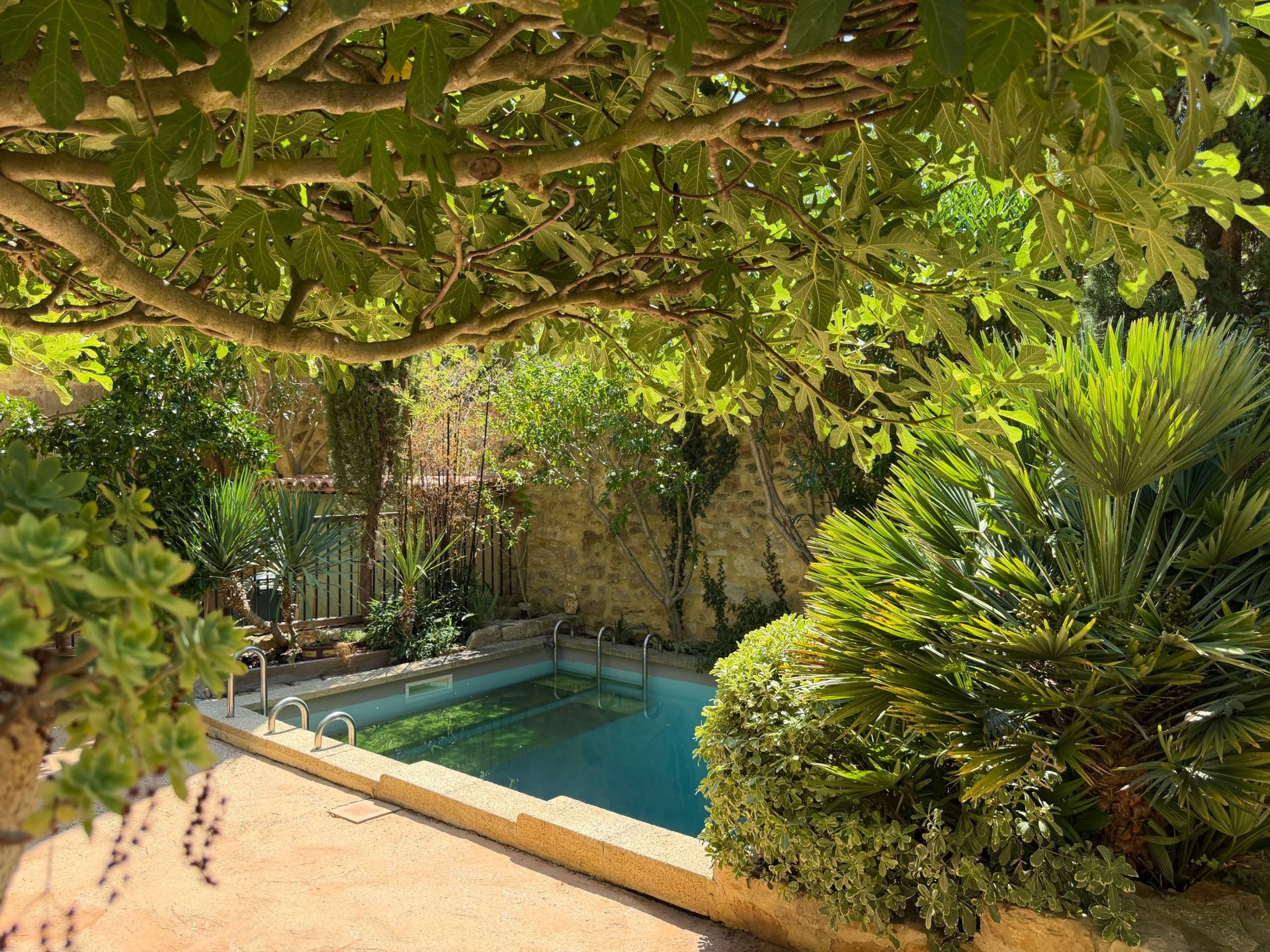 property 27 Rooms for sale on SABRAN (30200)