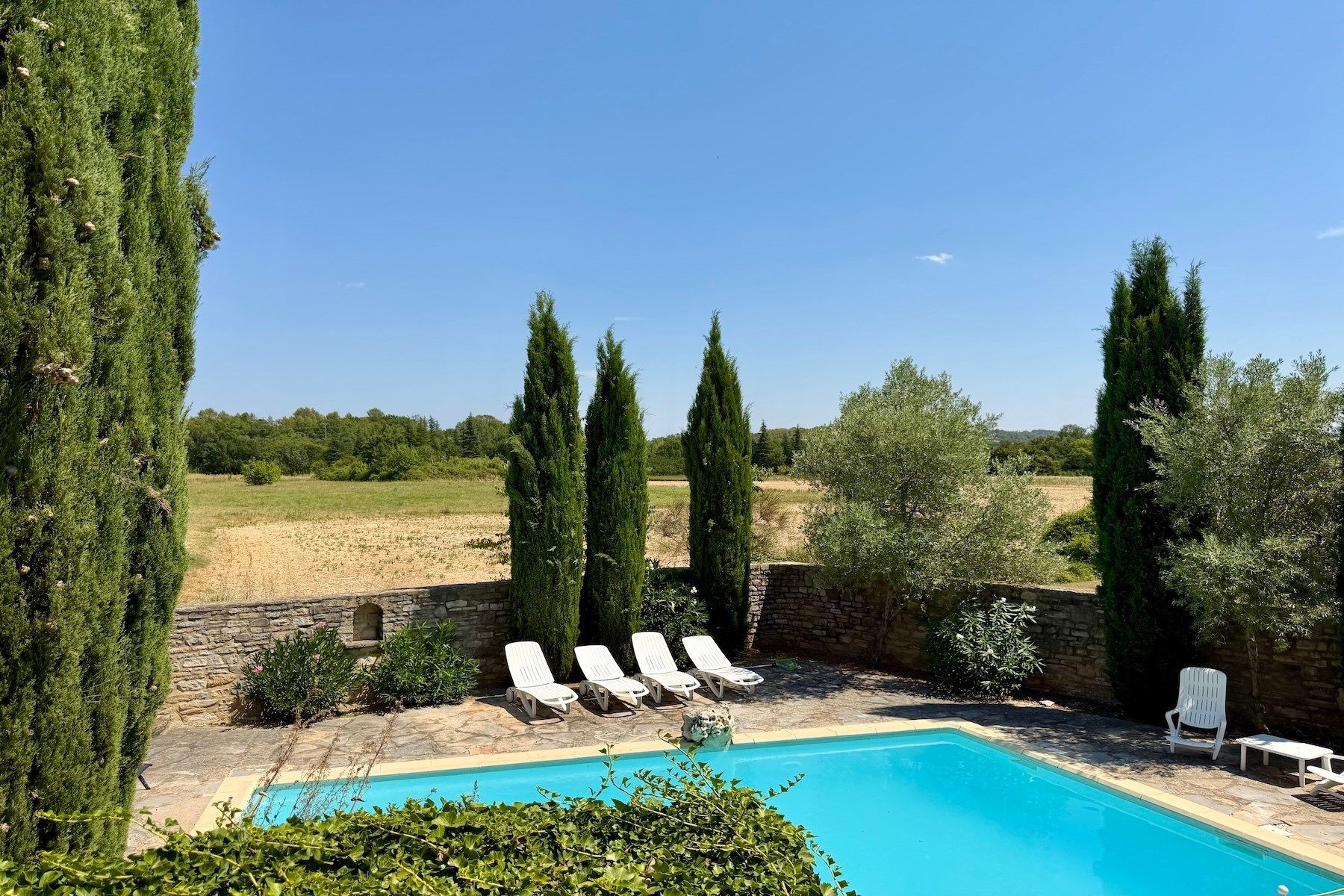 maison 6 Pièces en vente sur UZES (30700)