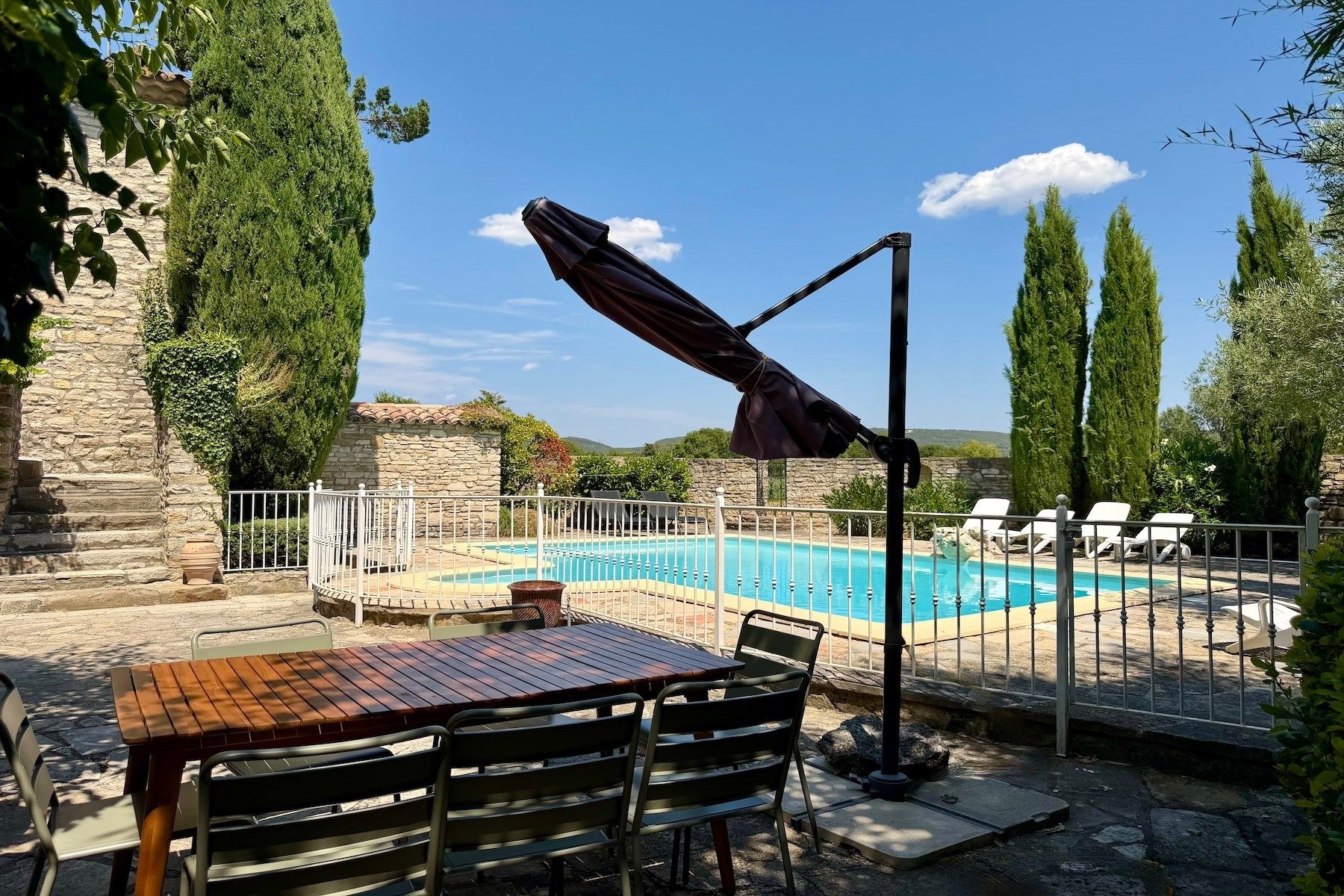 maison 6 Pièces en vente sur UZES (30700)