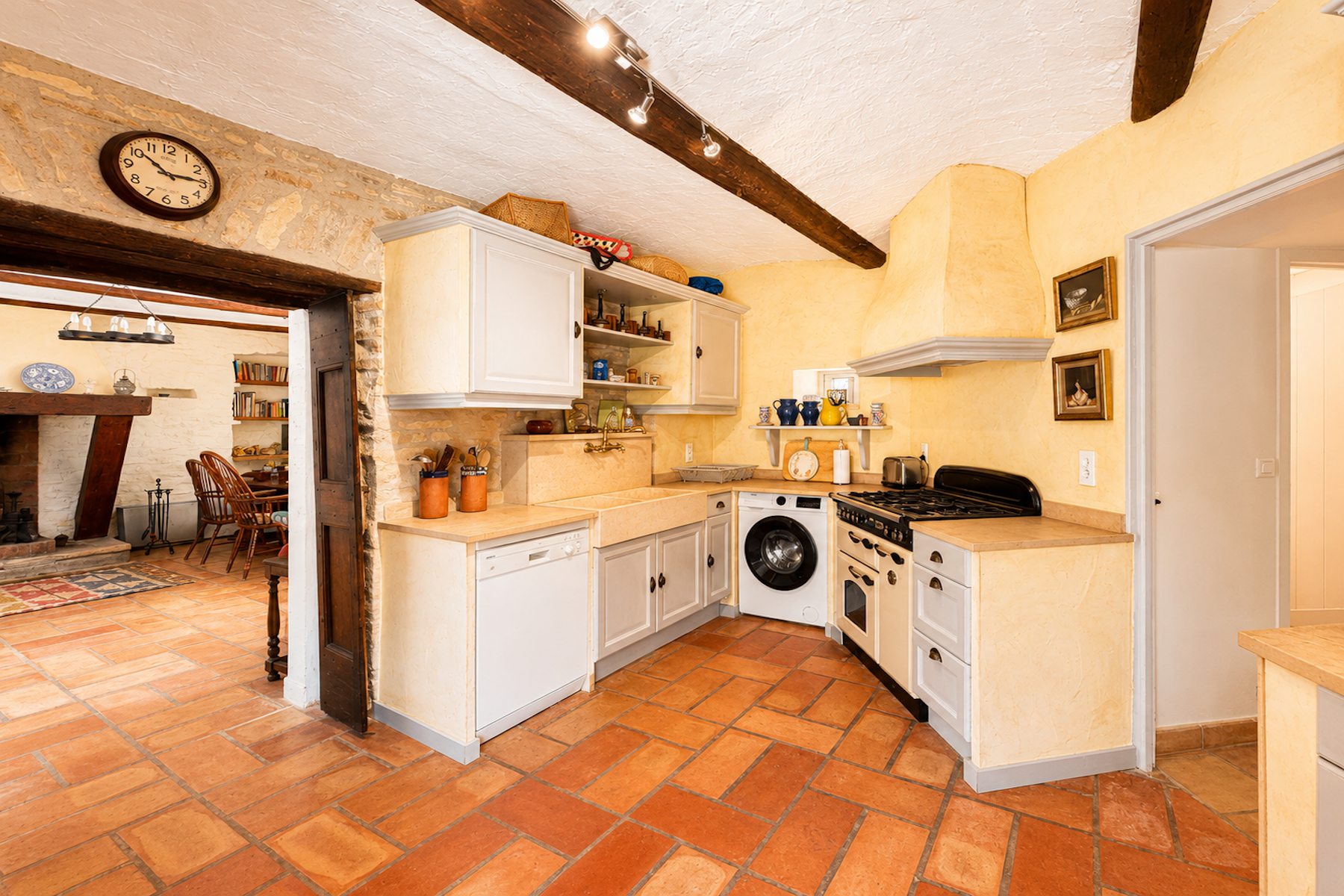 maison 6 Pièces en vente sur UZES (30700)