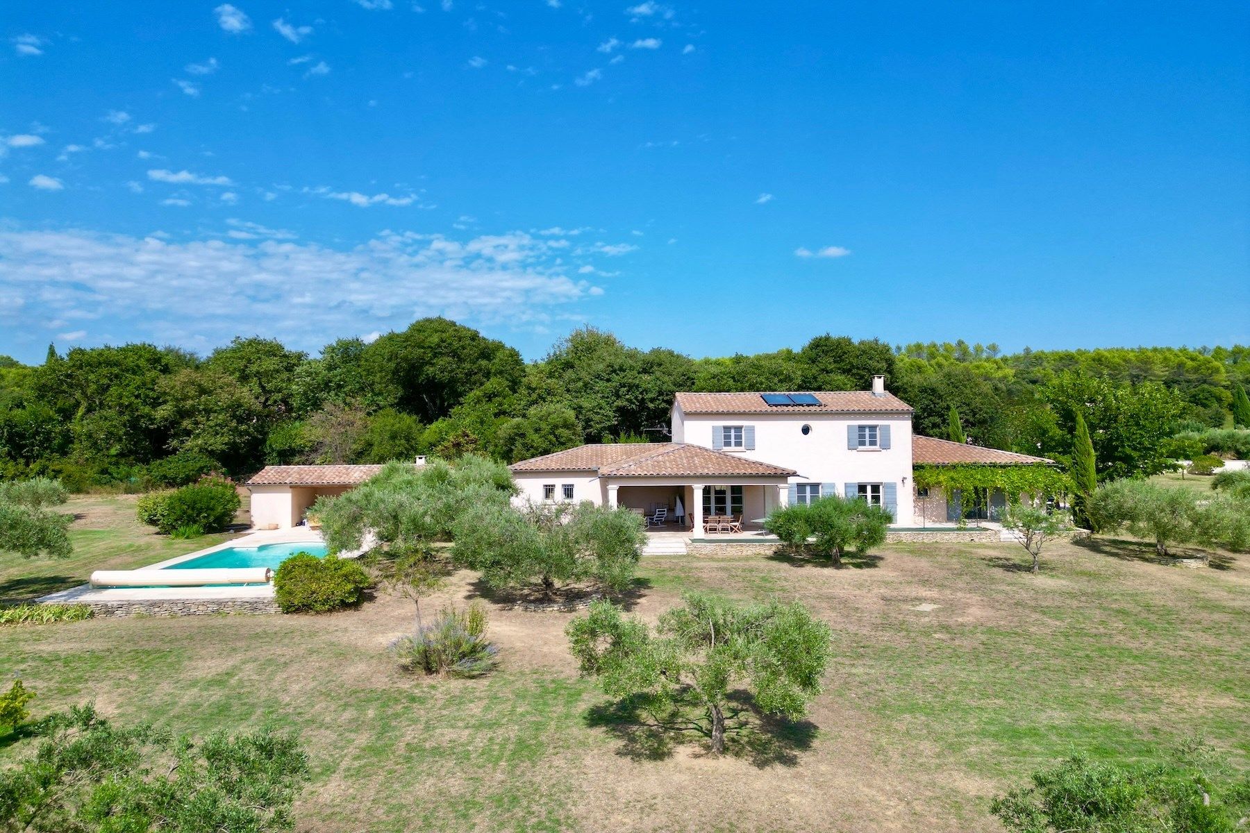 maison 5 Pièces en vente sur UZES (30700)