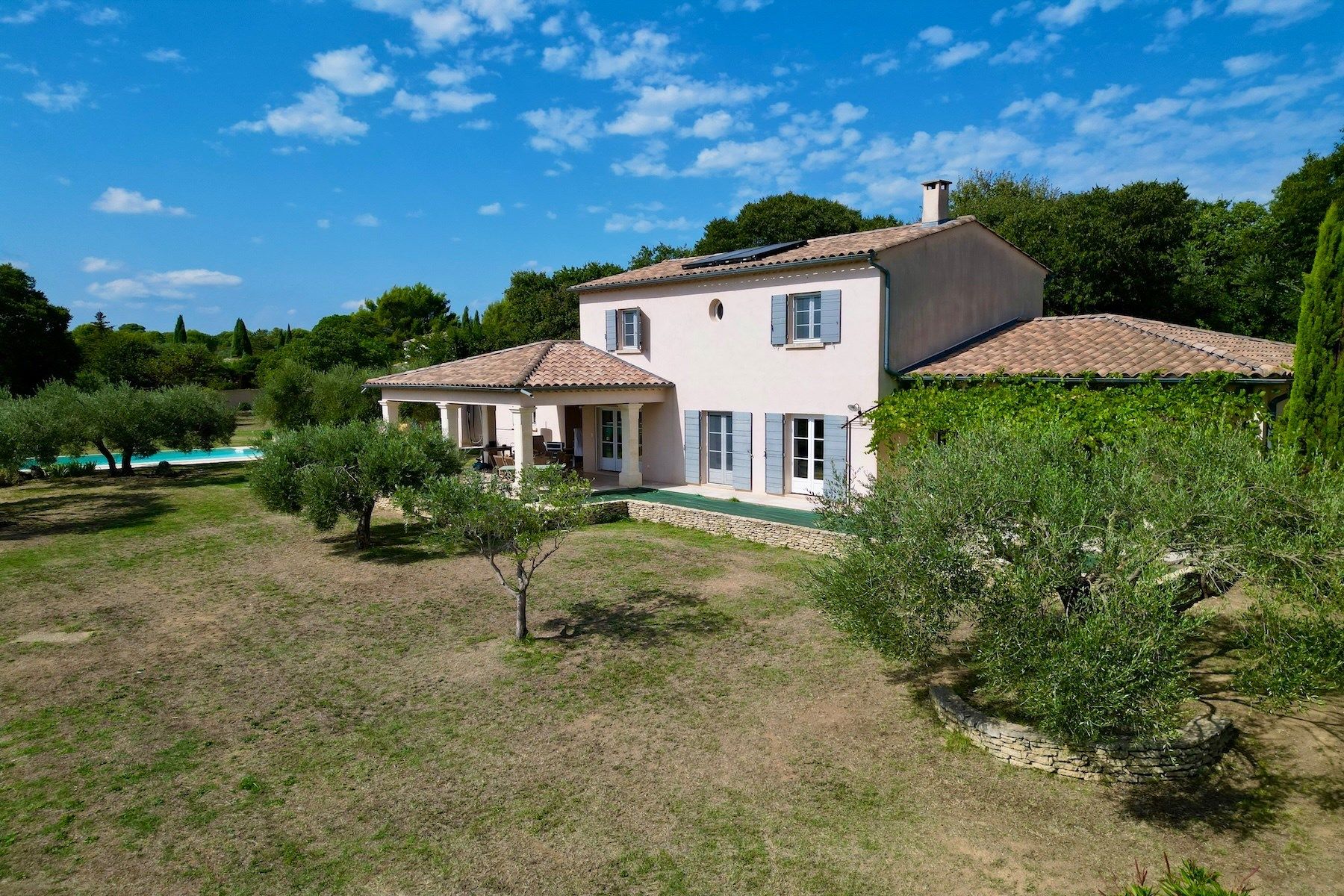 maison 5 Pièces en vente sur UZES (30700)