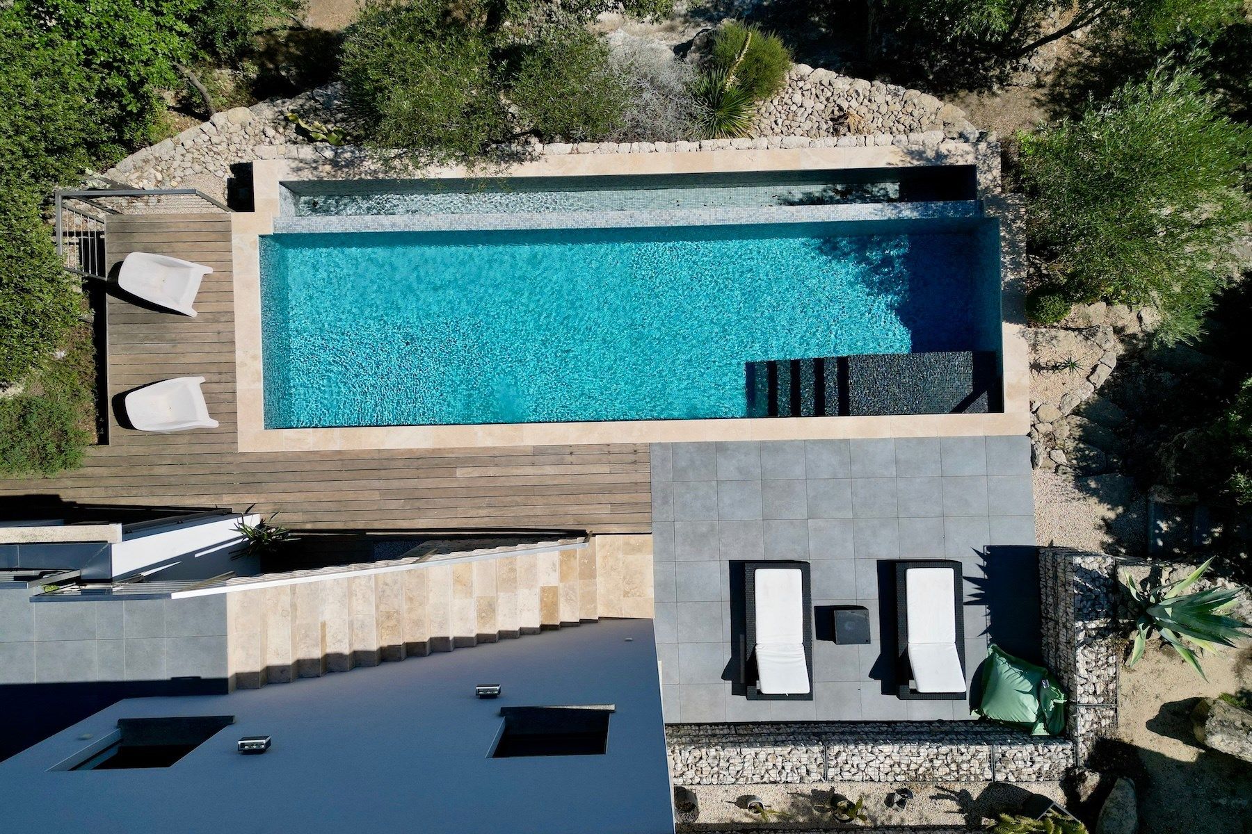 contemporary house 6 Rooms for sale on UZES (30700)
