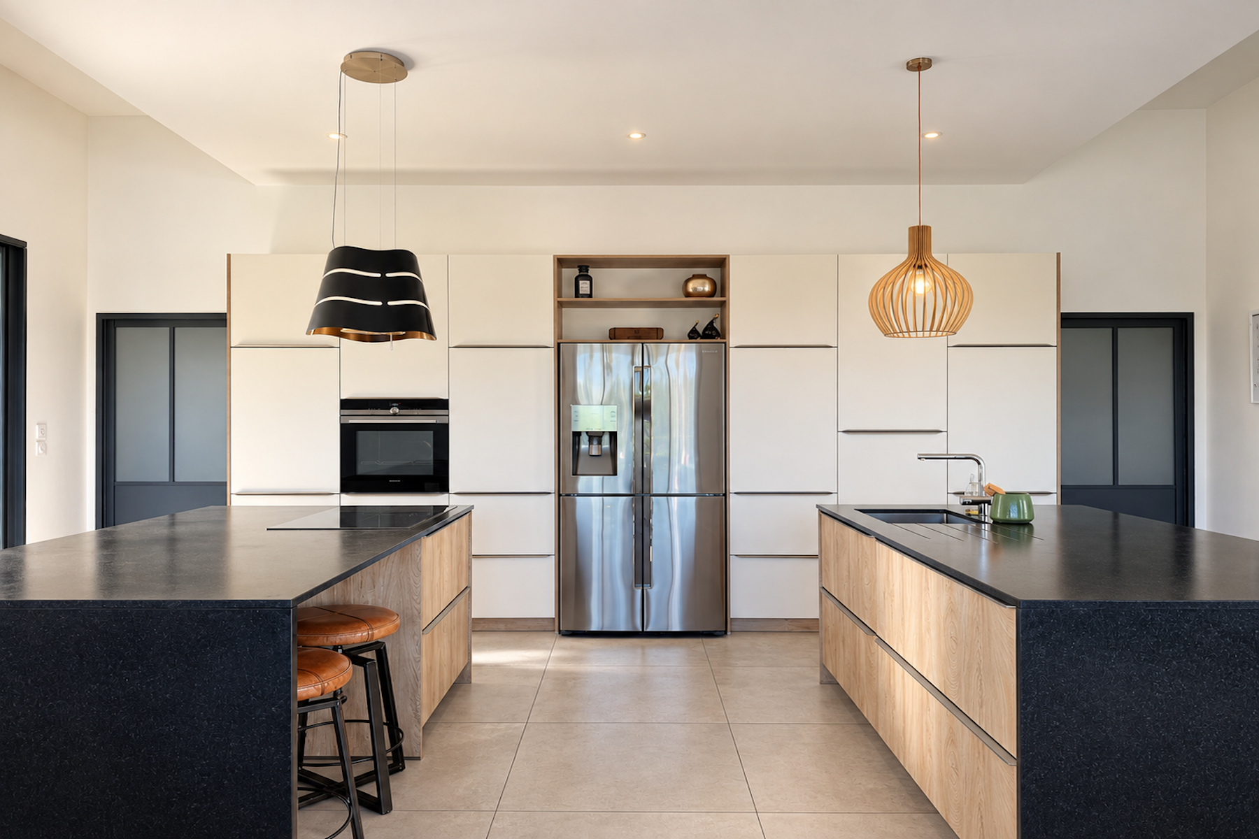 contemporary house 6 Rooms for sale on UZES (30700)
