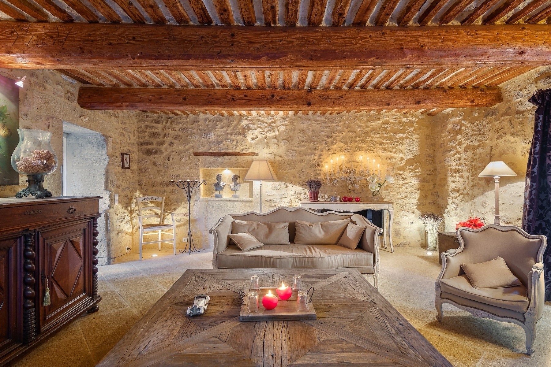 maison 10 Pièces en vente sur CASTILLON DU GARD (30210)