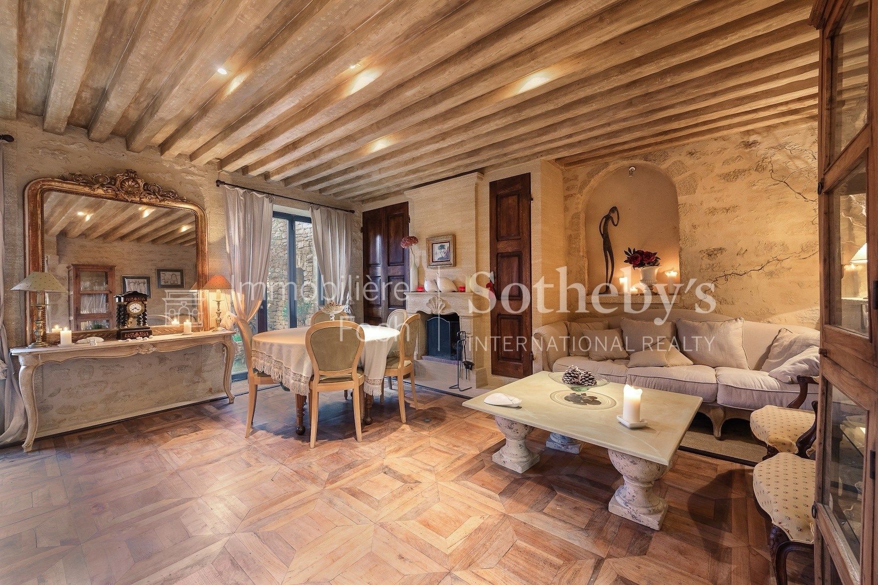 maison 10 Pièces en vente sur CASTILLON DU GARD (30210)