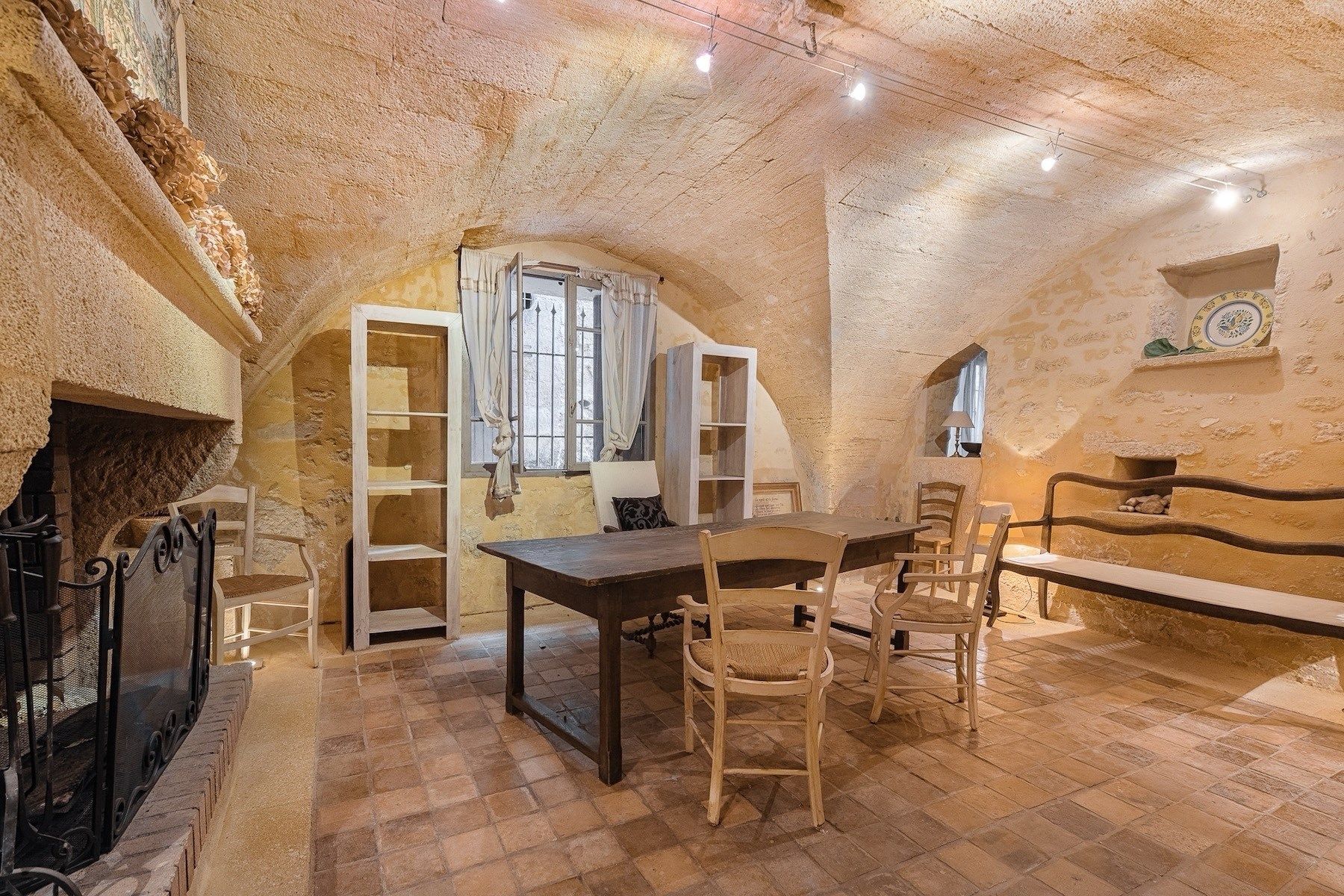 maison 10 Pièces en vente sur CASTILLON DU GARD (30210)