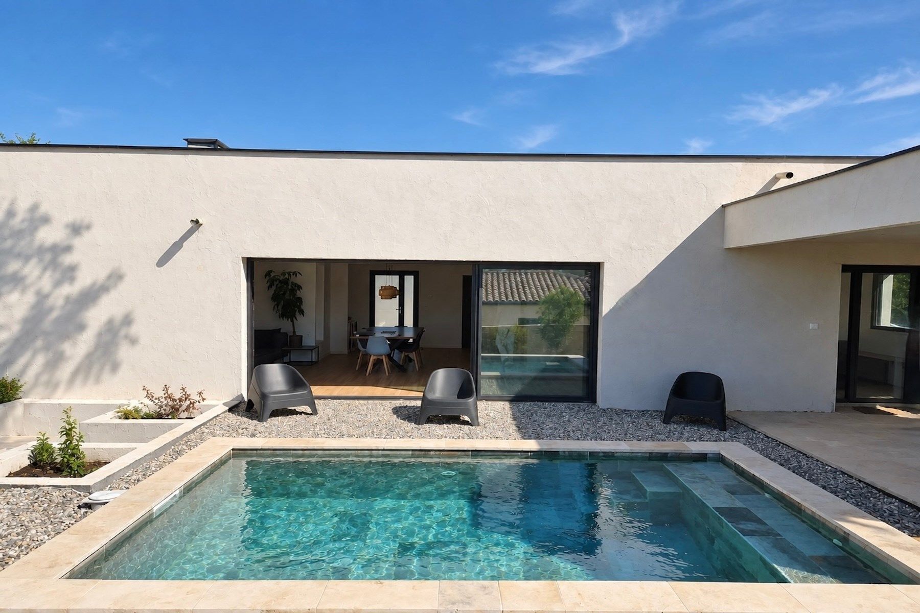 maison contemporaine 8 Pièces en vente sur VERS PONT DU GARD (30210)
