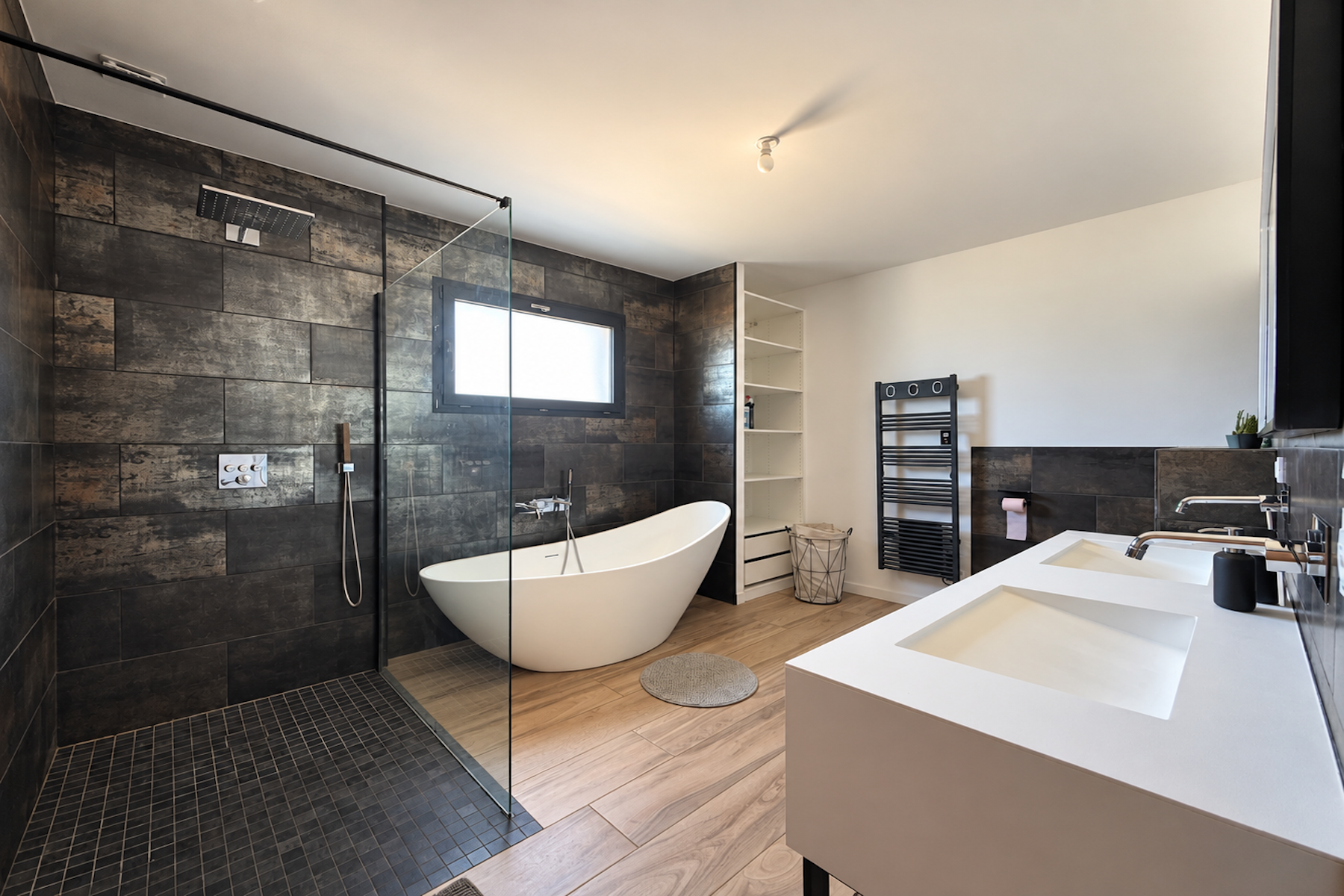 maison contemporaine 8 Pièces en vente sur VERS PONT DU GARD (30210)
