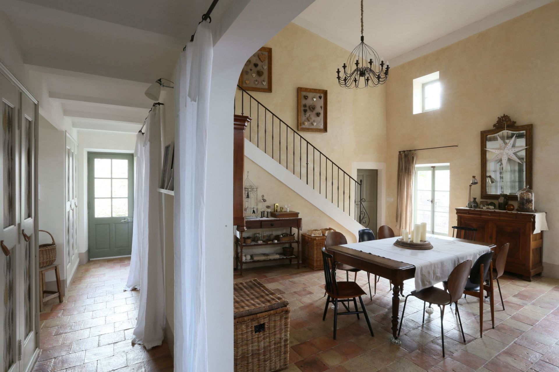 mas 12 Pièces en vente sur UZES (30700)