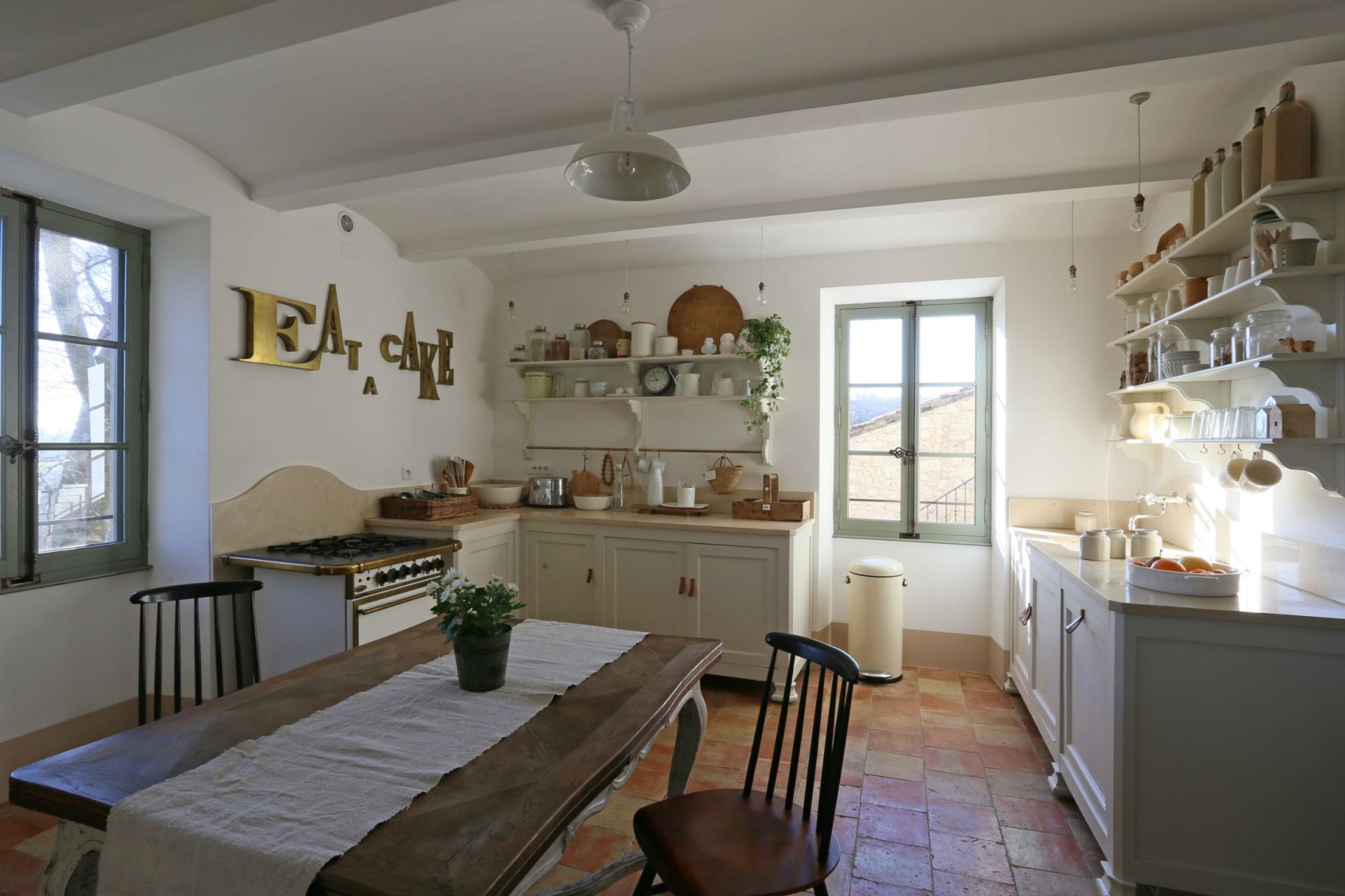 mas 12 Pièces en vente sur UZES (30700)