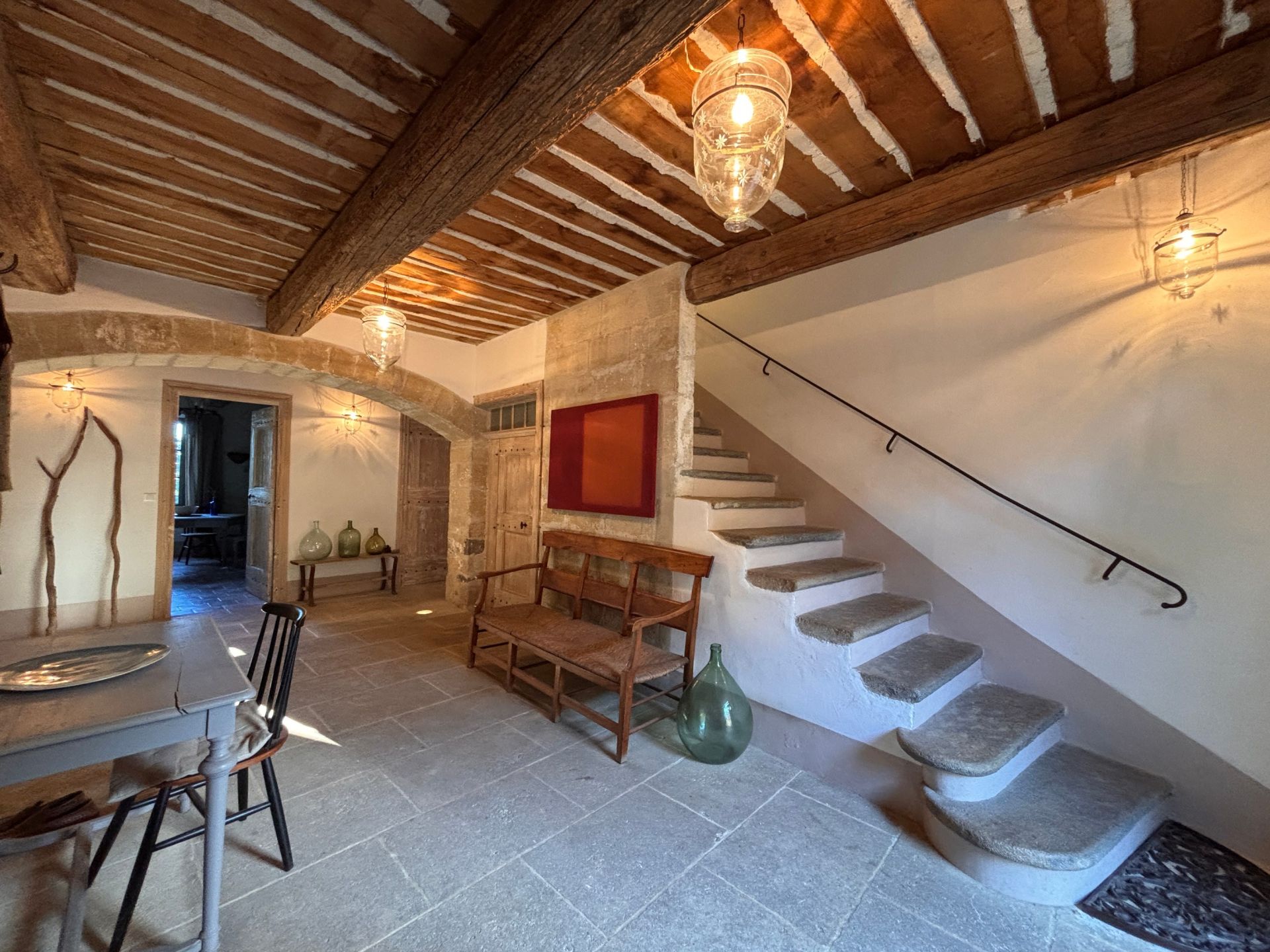 mas 10 Rooms for sale on UZES (30700)