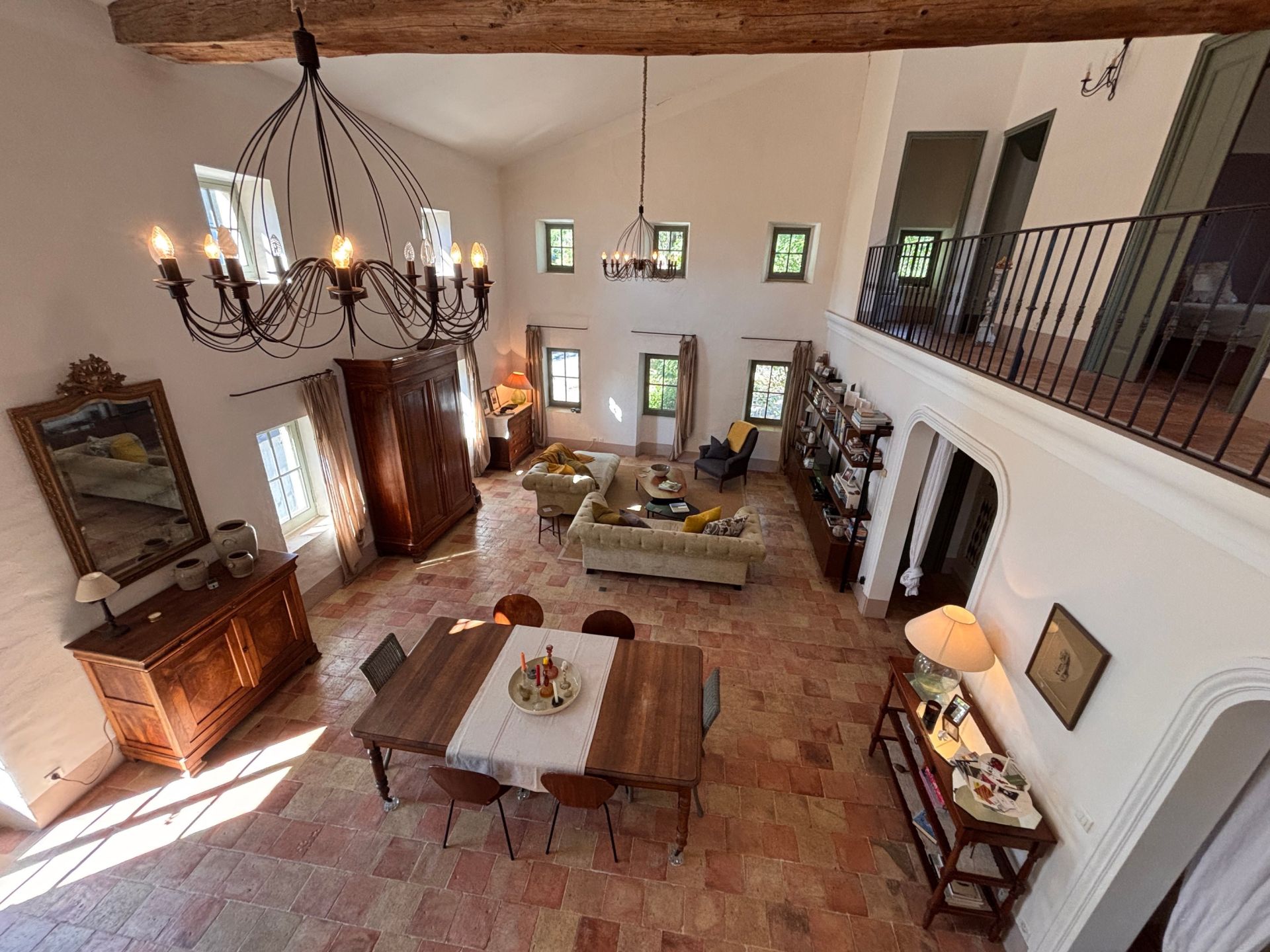 mas 10 Rooms for sale on UZES (30700)