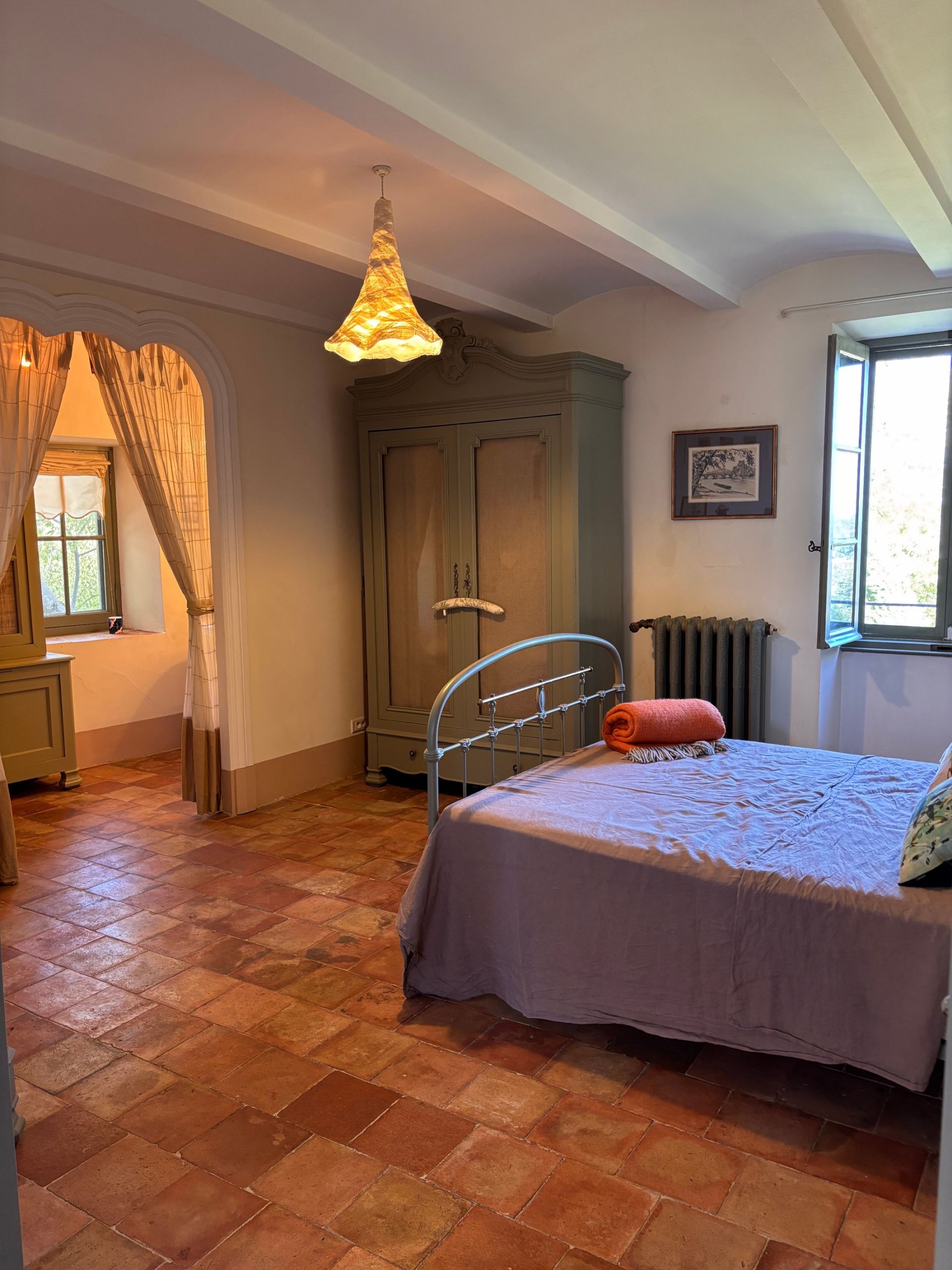 mas 10 Rooms for sale on UZES (30700)