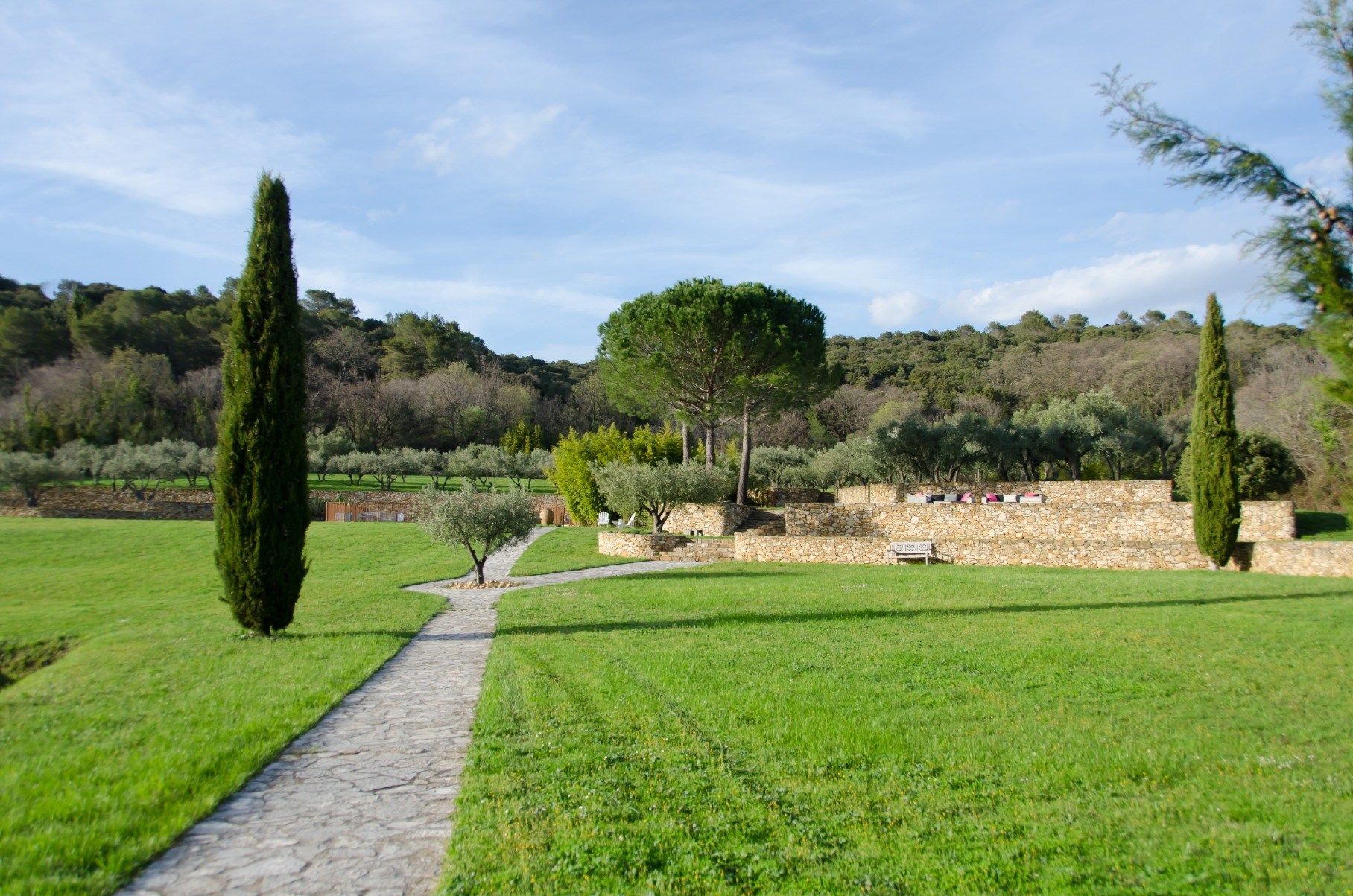 property 14 Rooms for sale on UZES (30700)