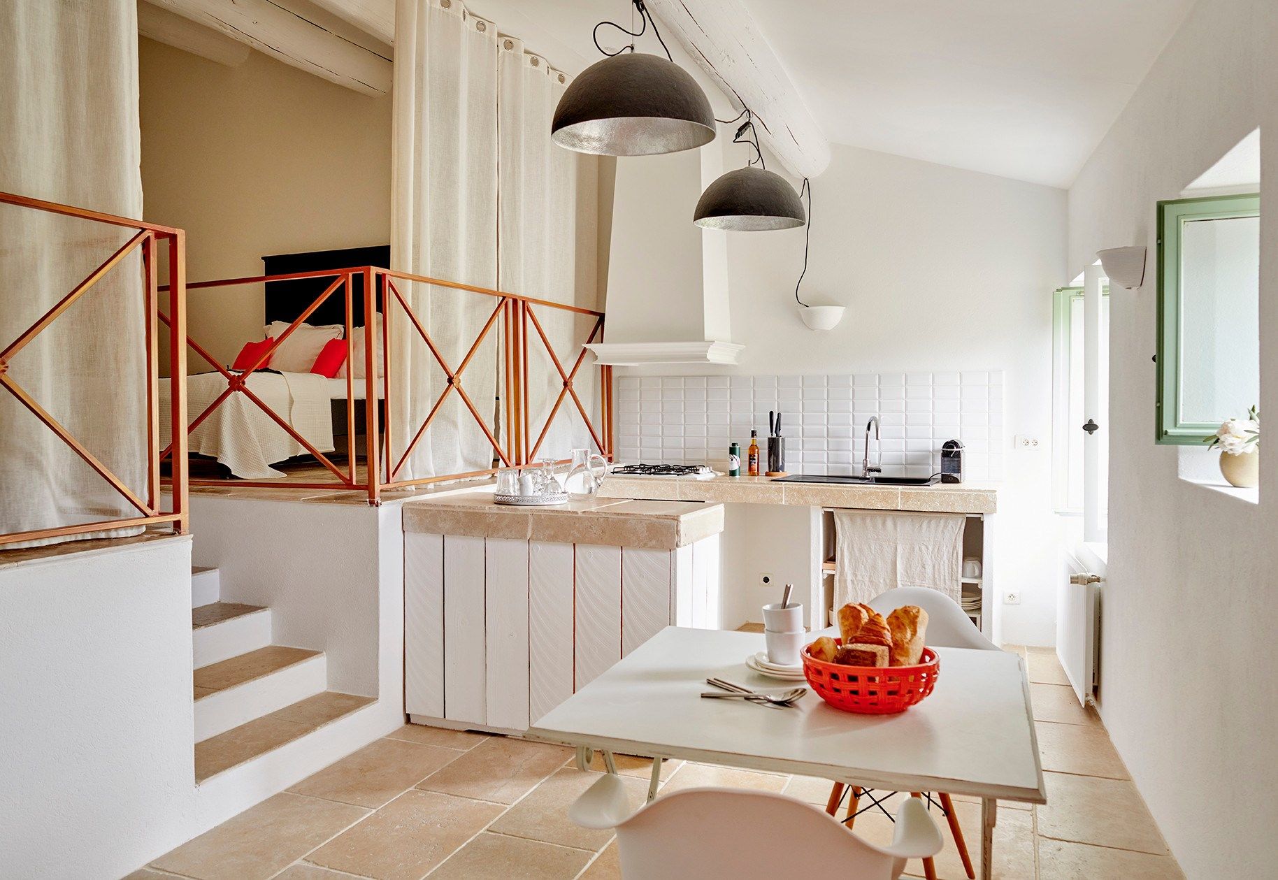 property 14 Rooms for sale on UZES (30700)