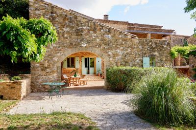 Sale Property Uzès 14&nbsp;Rooms 300&nbsp;m²