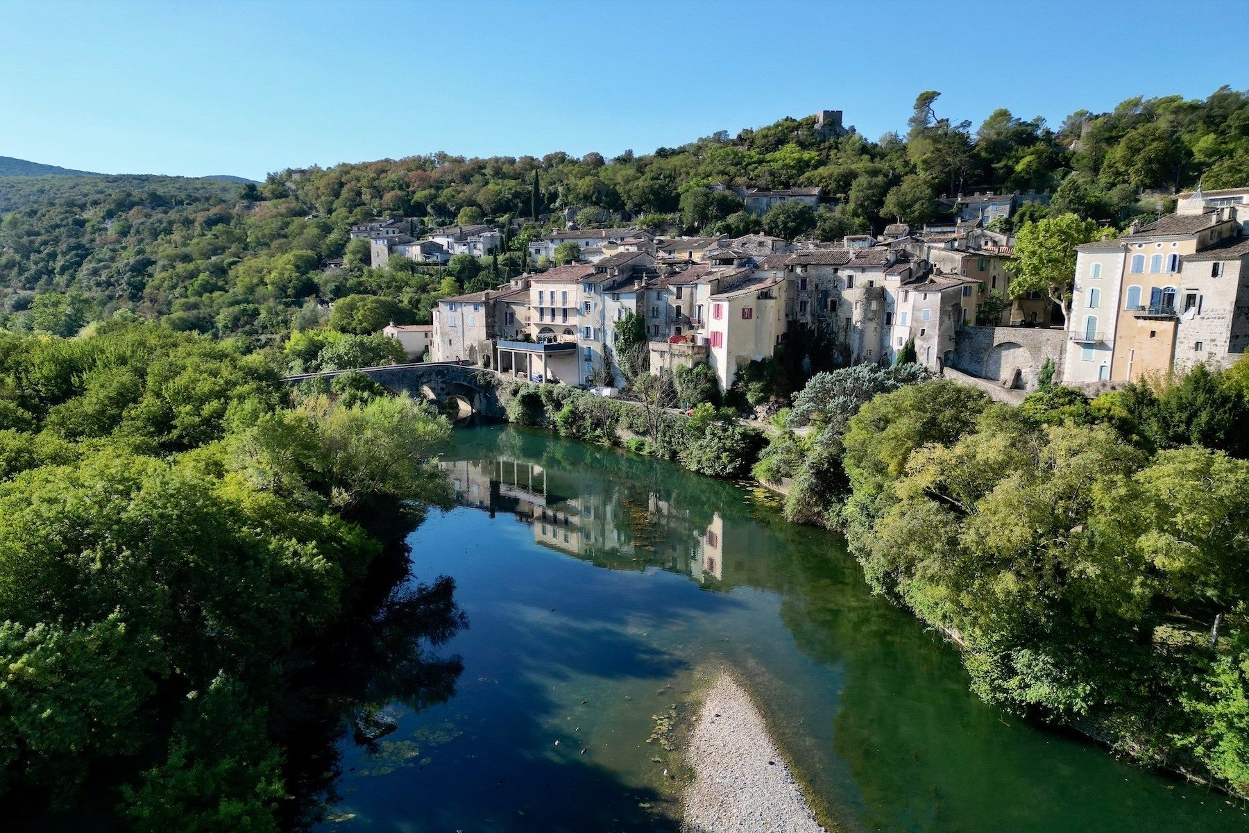mansion 10 Rooms for sale on SAUVE (30610)
