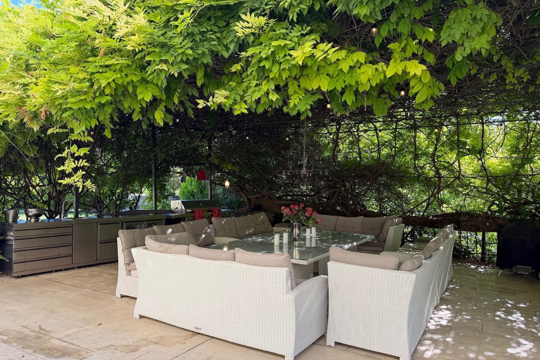 mansion 10 Rooms for sale on SAUVE (30610)